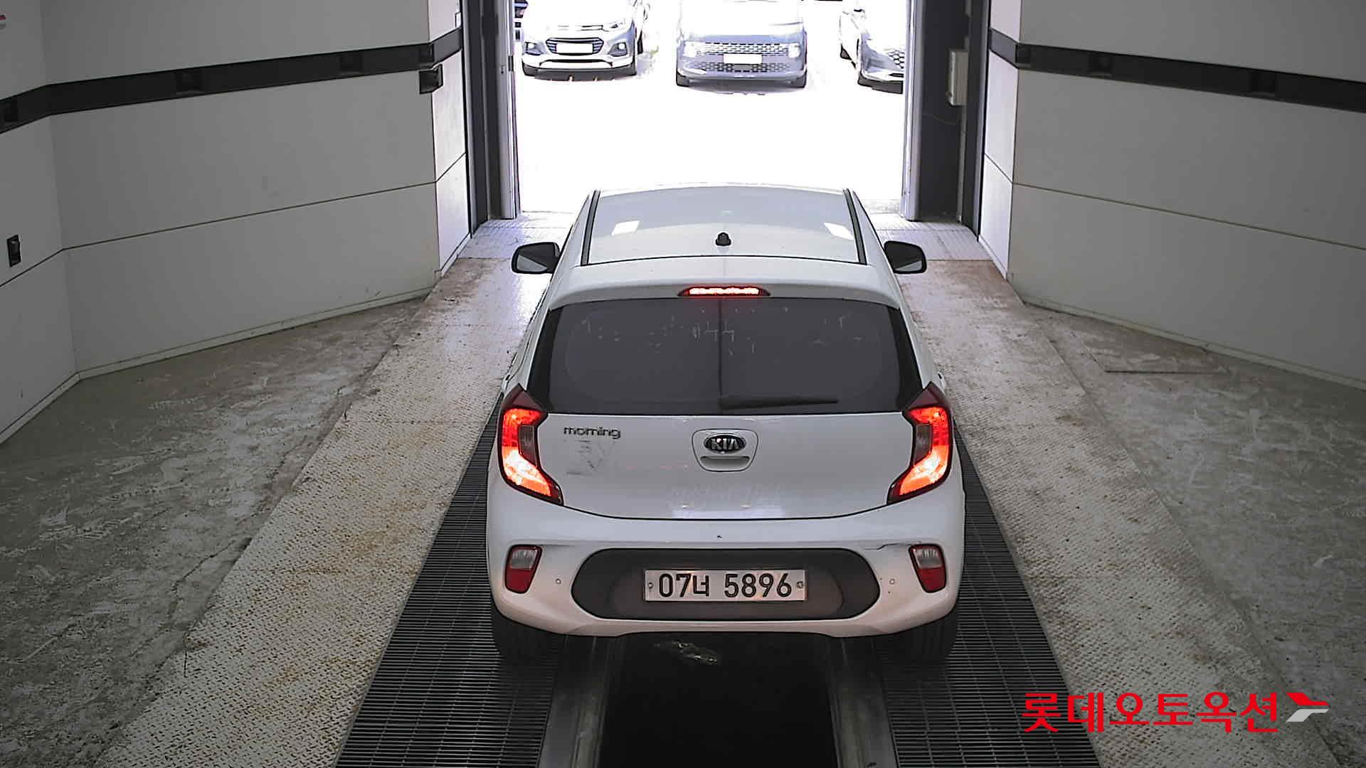 2019 - kia morning