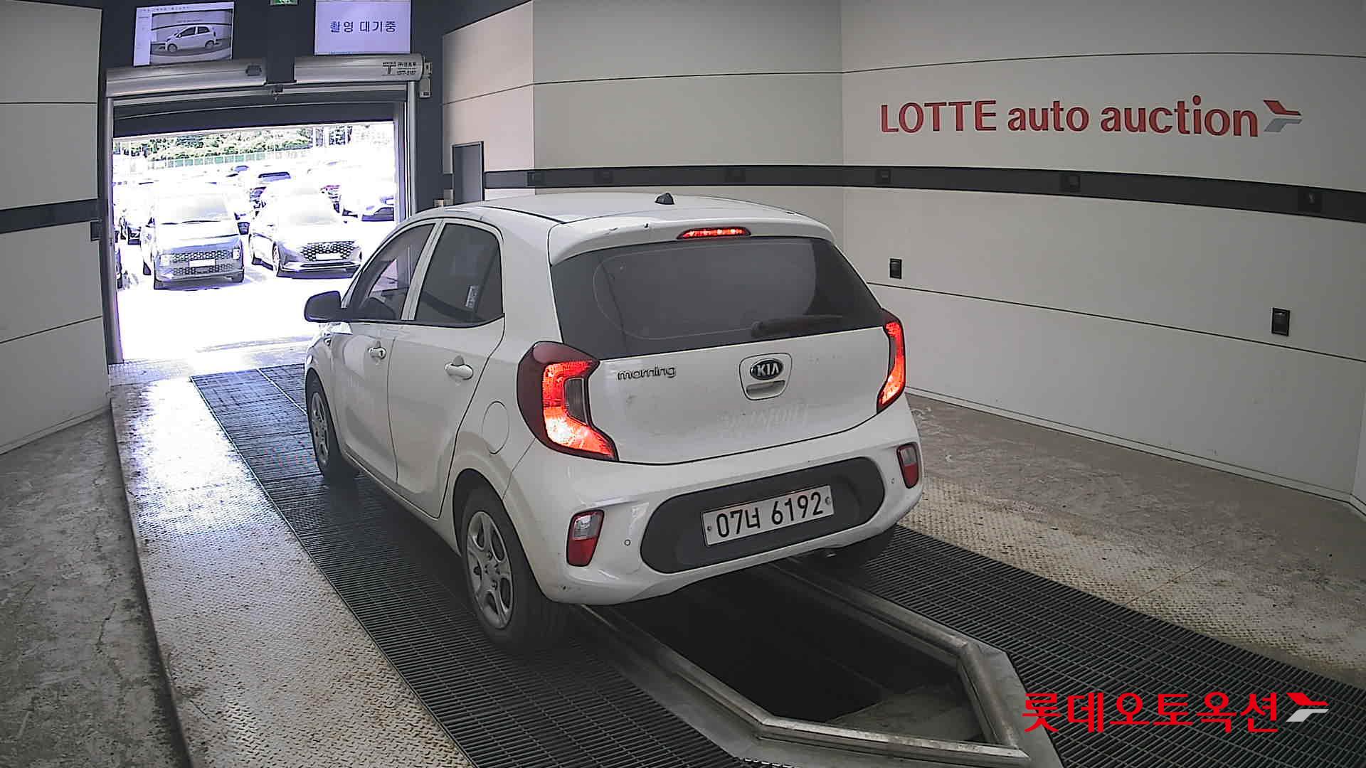2019 - kia morning