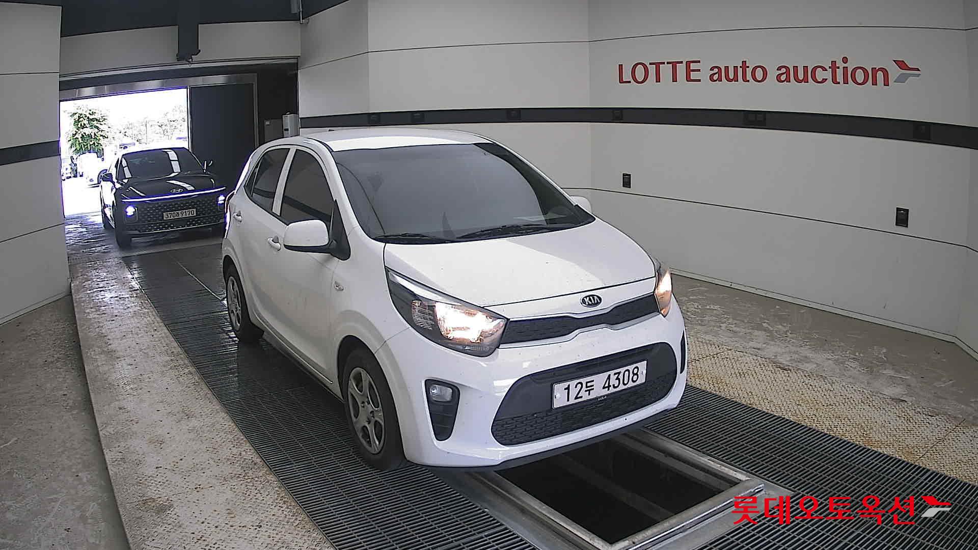 2019 - kia morning