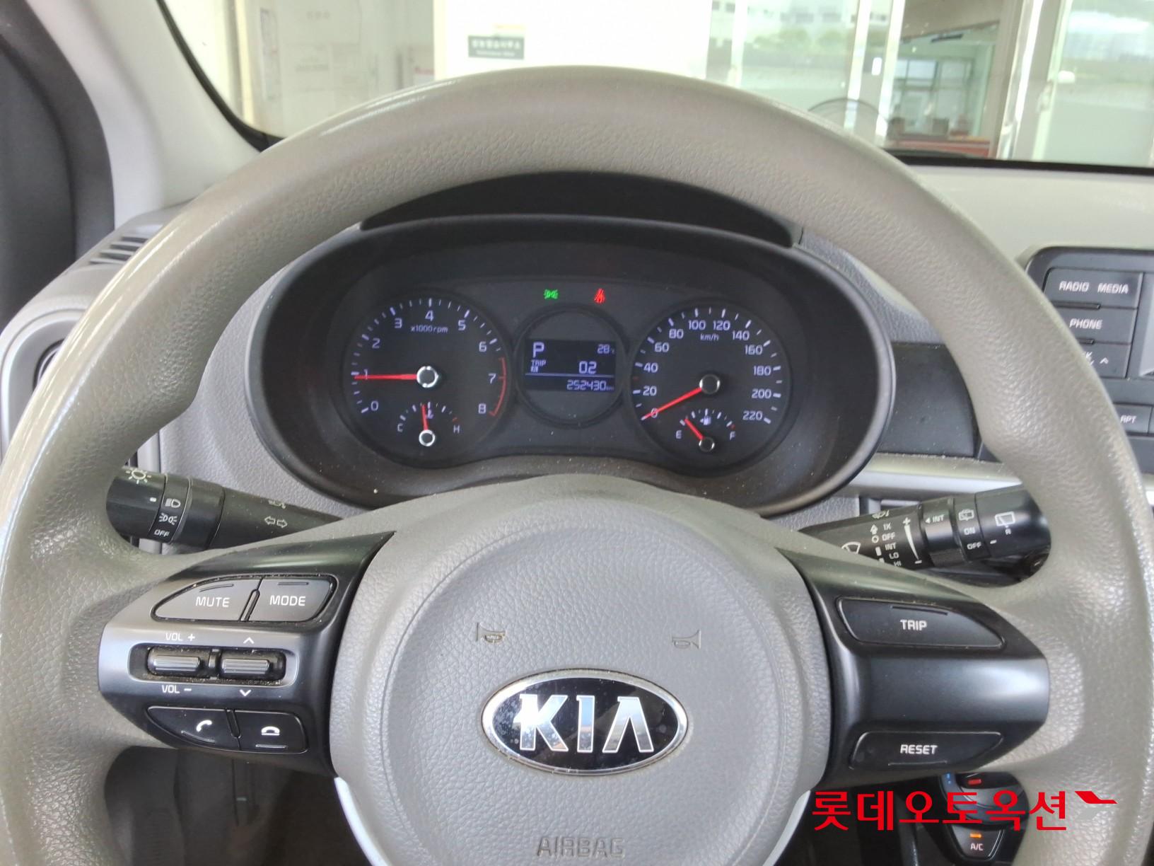 2019 - kia morning