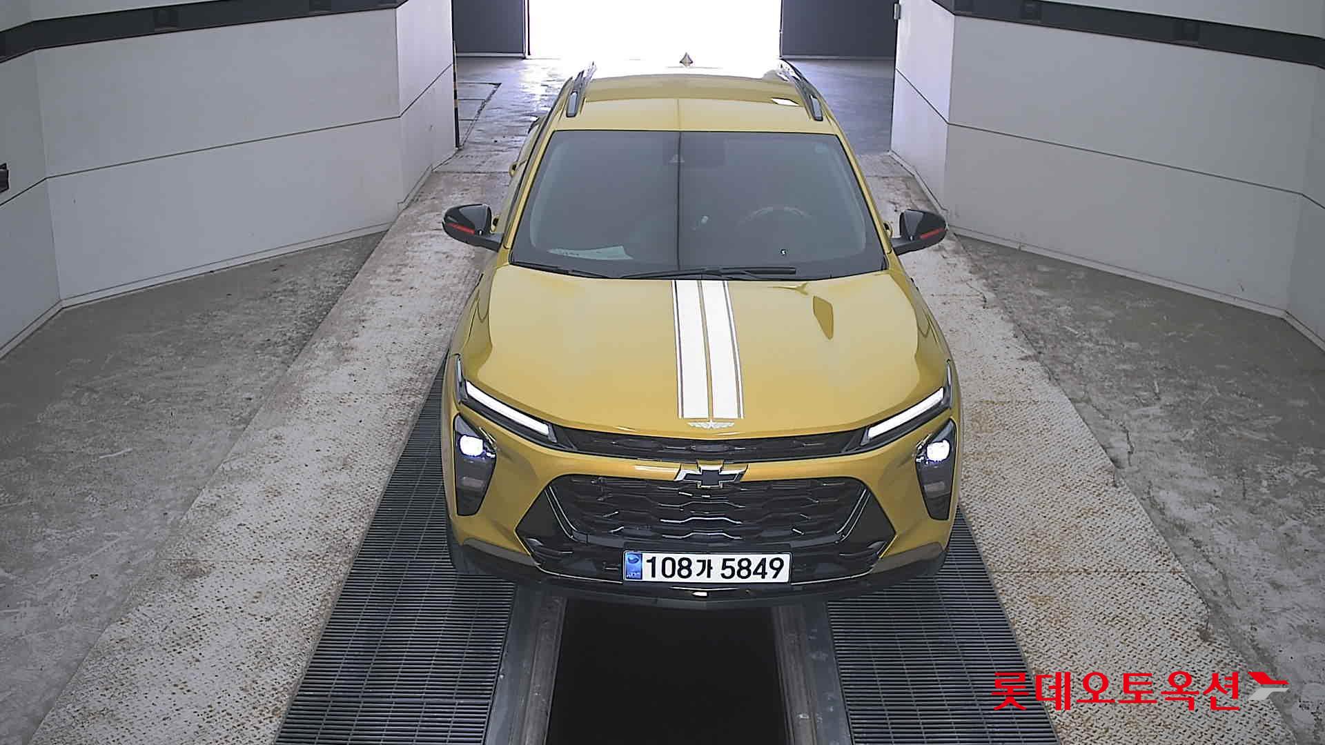 TRAX CROSSOVER (G)