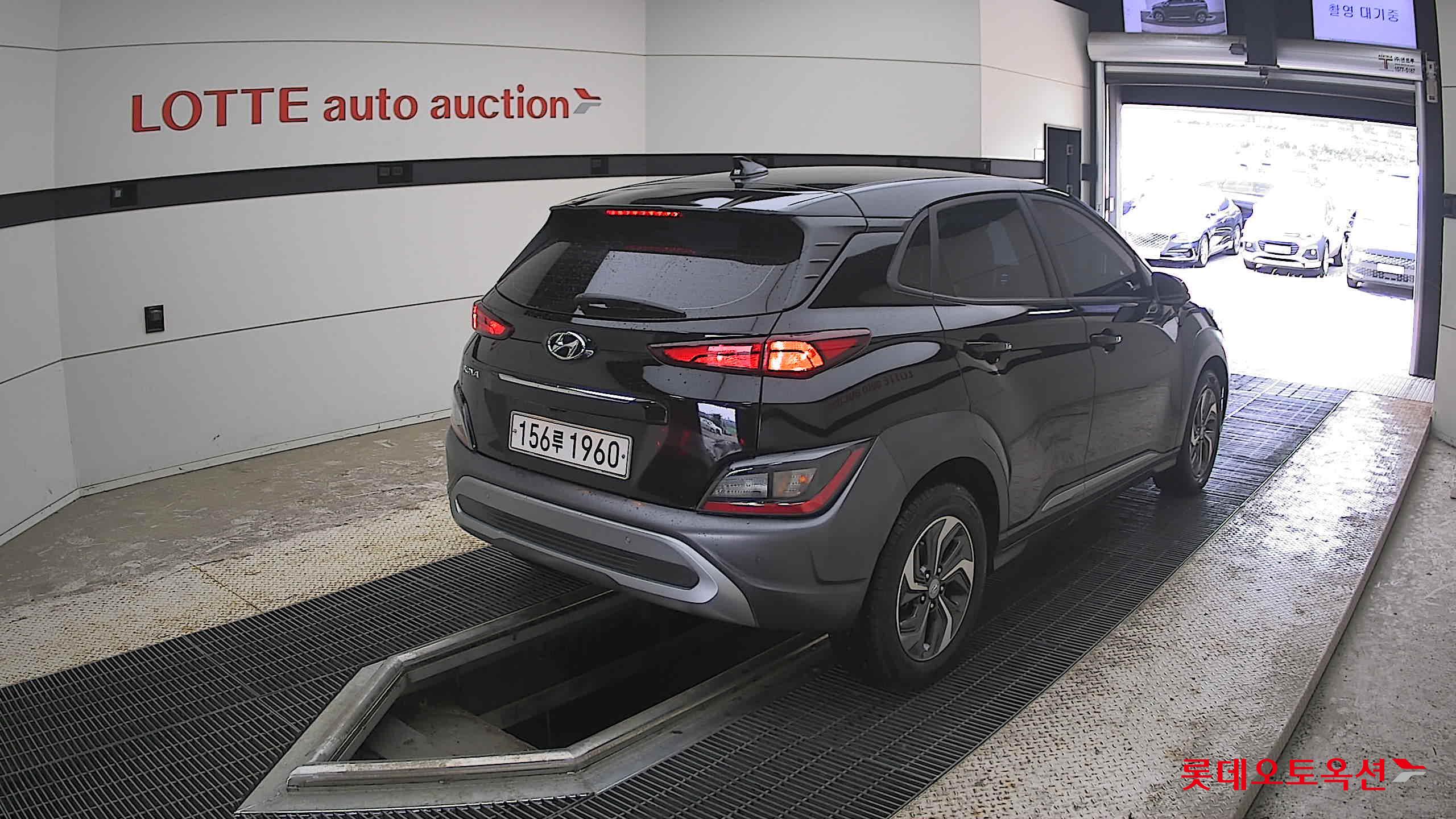 2021 - hyundai kona