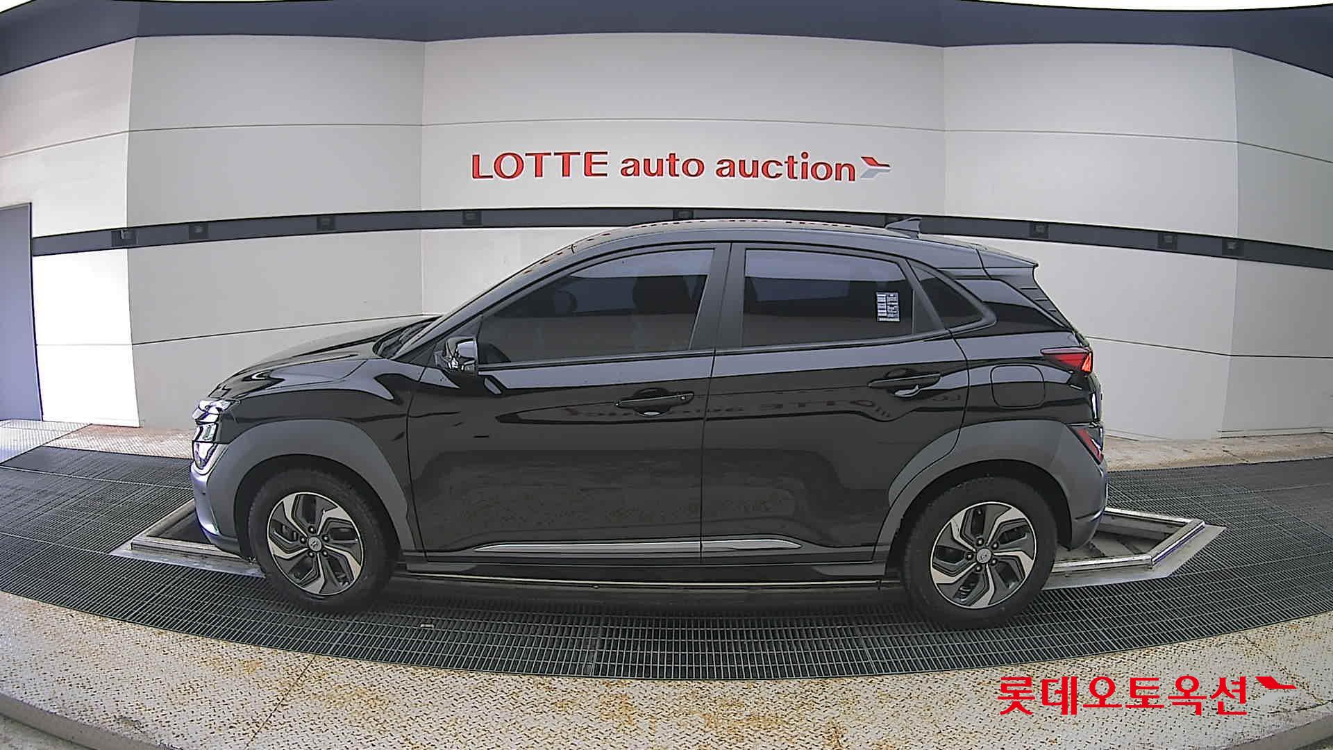 2021 - hyundai kona