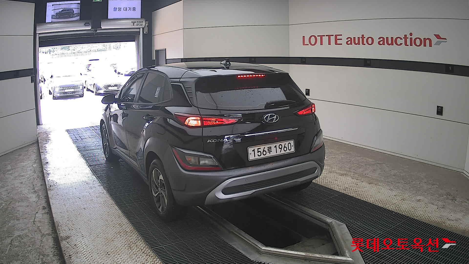2021 - hyundai kona
