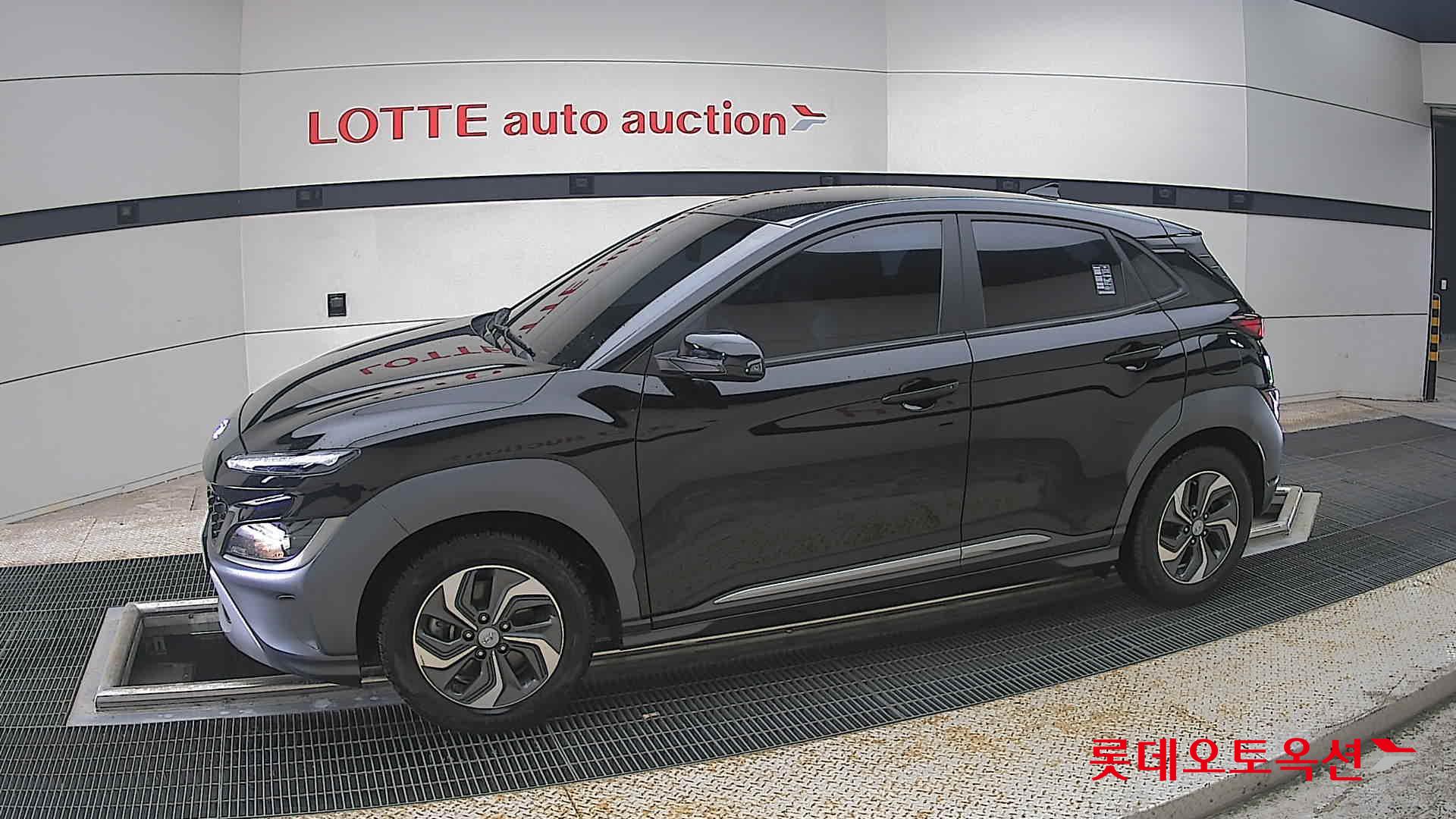 2021 - hyundai kona