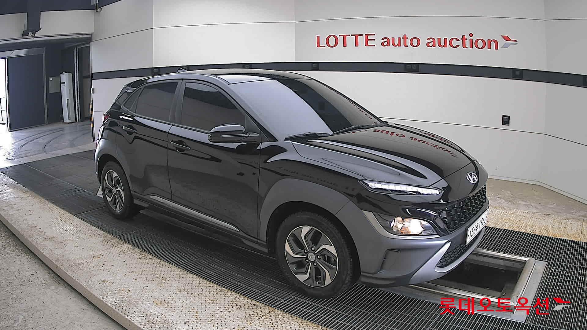 2021 - hyundai kona