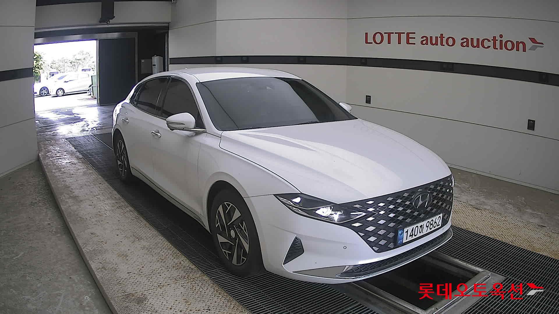 2021 - hyundai grandeur