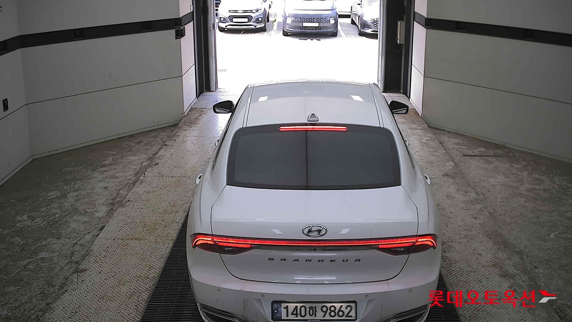 2021 - hyundai grandeur