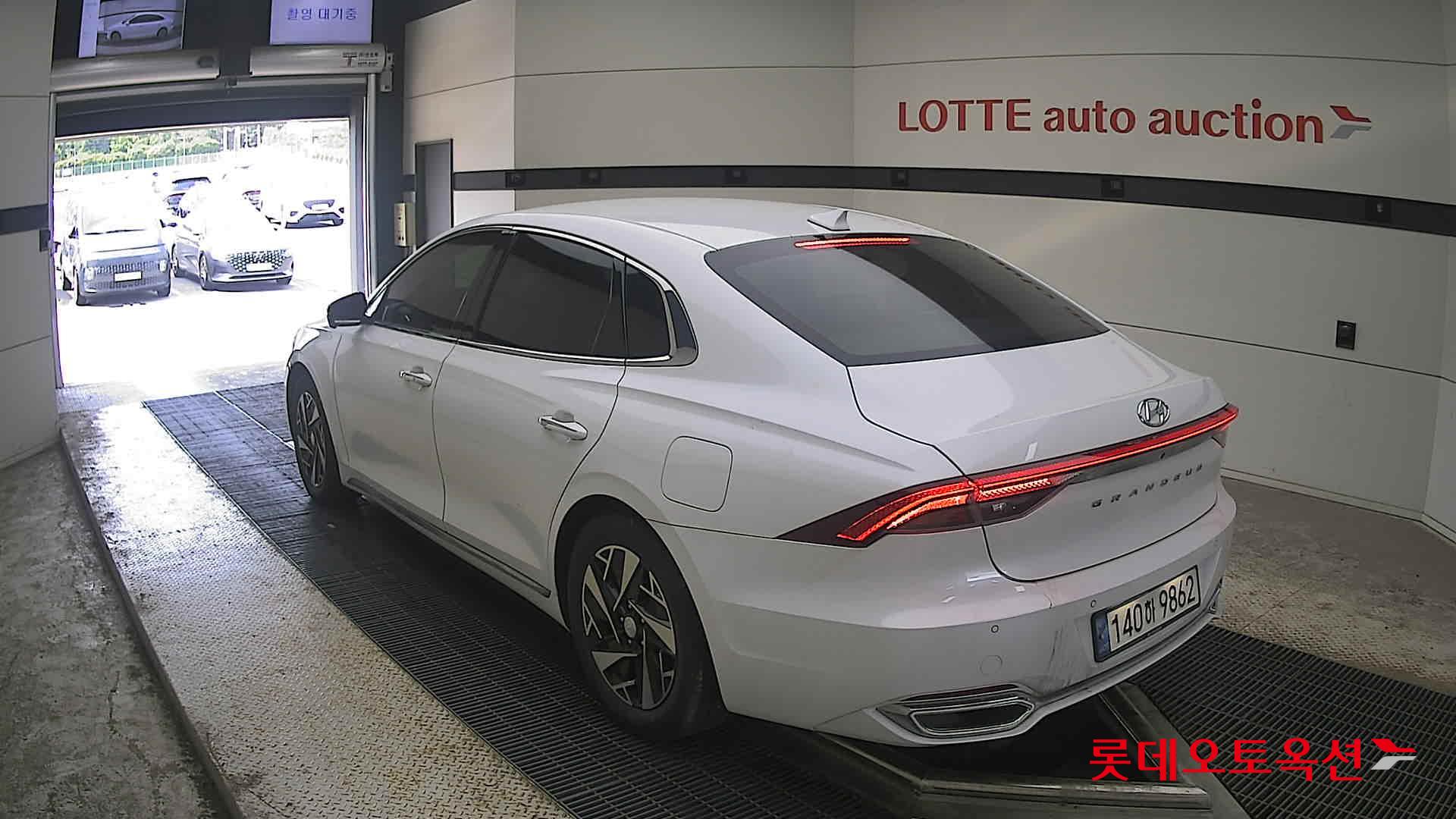 2021 - hyundai grandeur