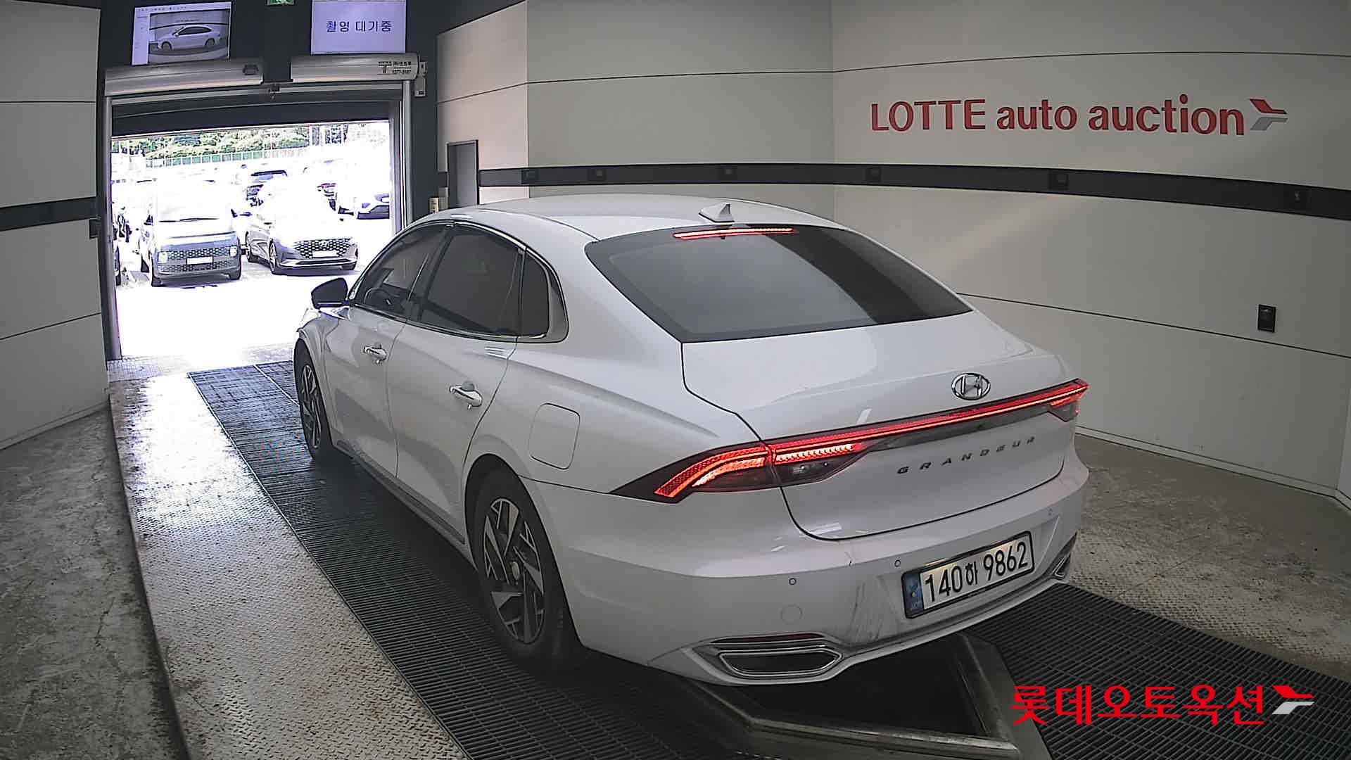2021 - hyundai grandeur