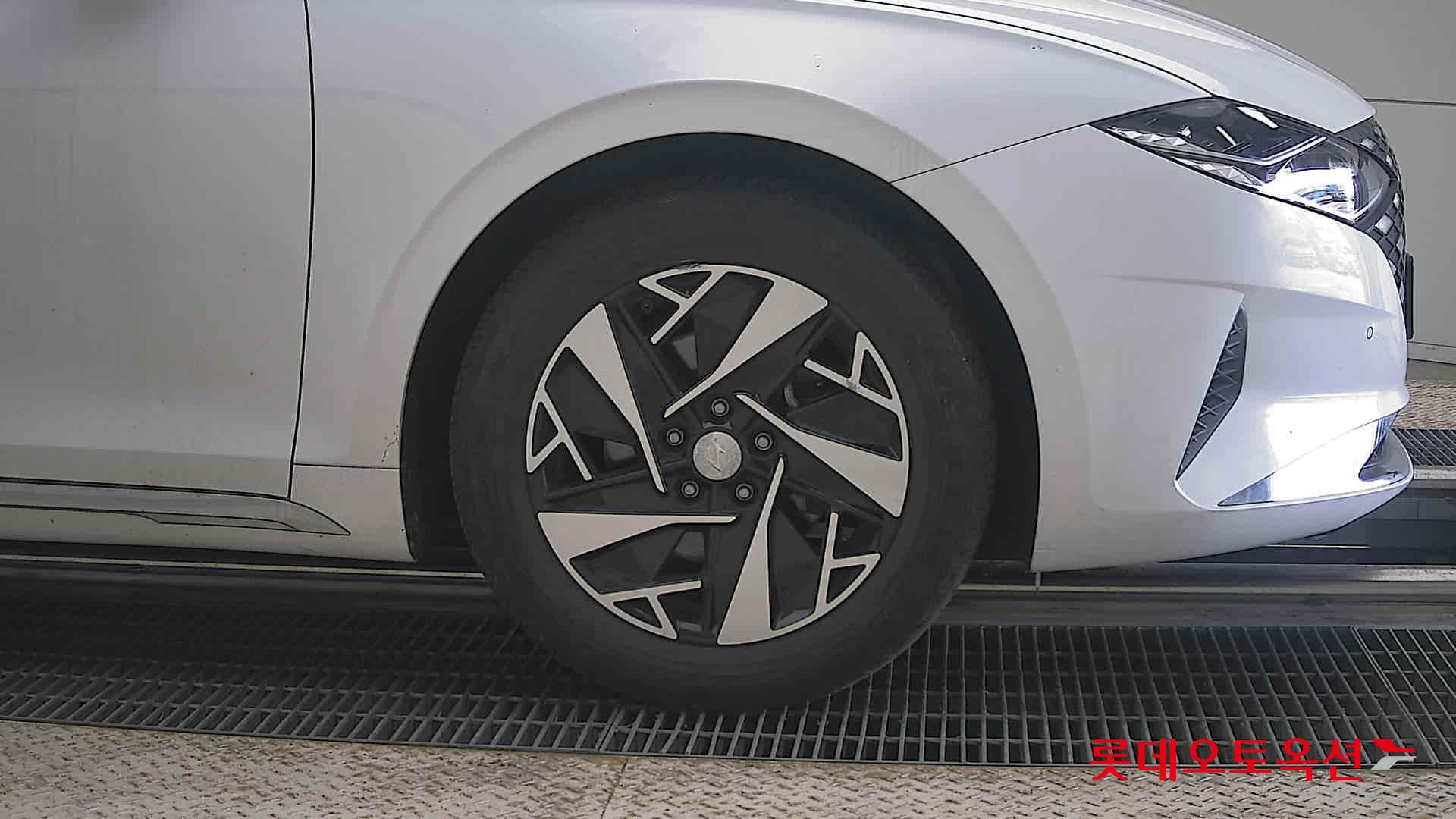 2021 - hyundai grandeur