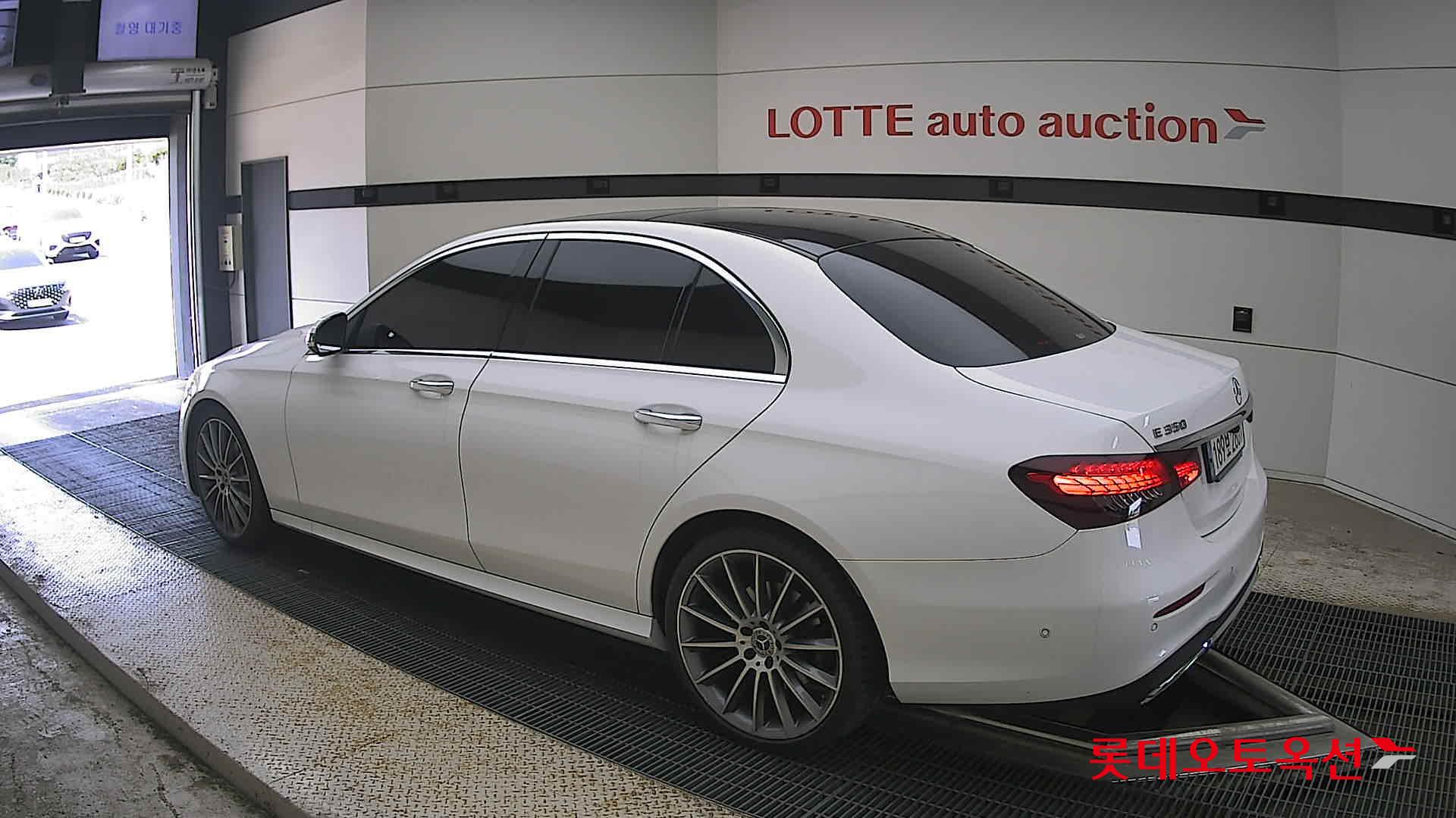 2022 - mercedes-benz e350