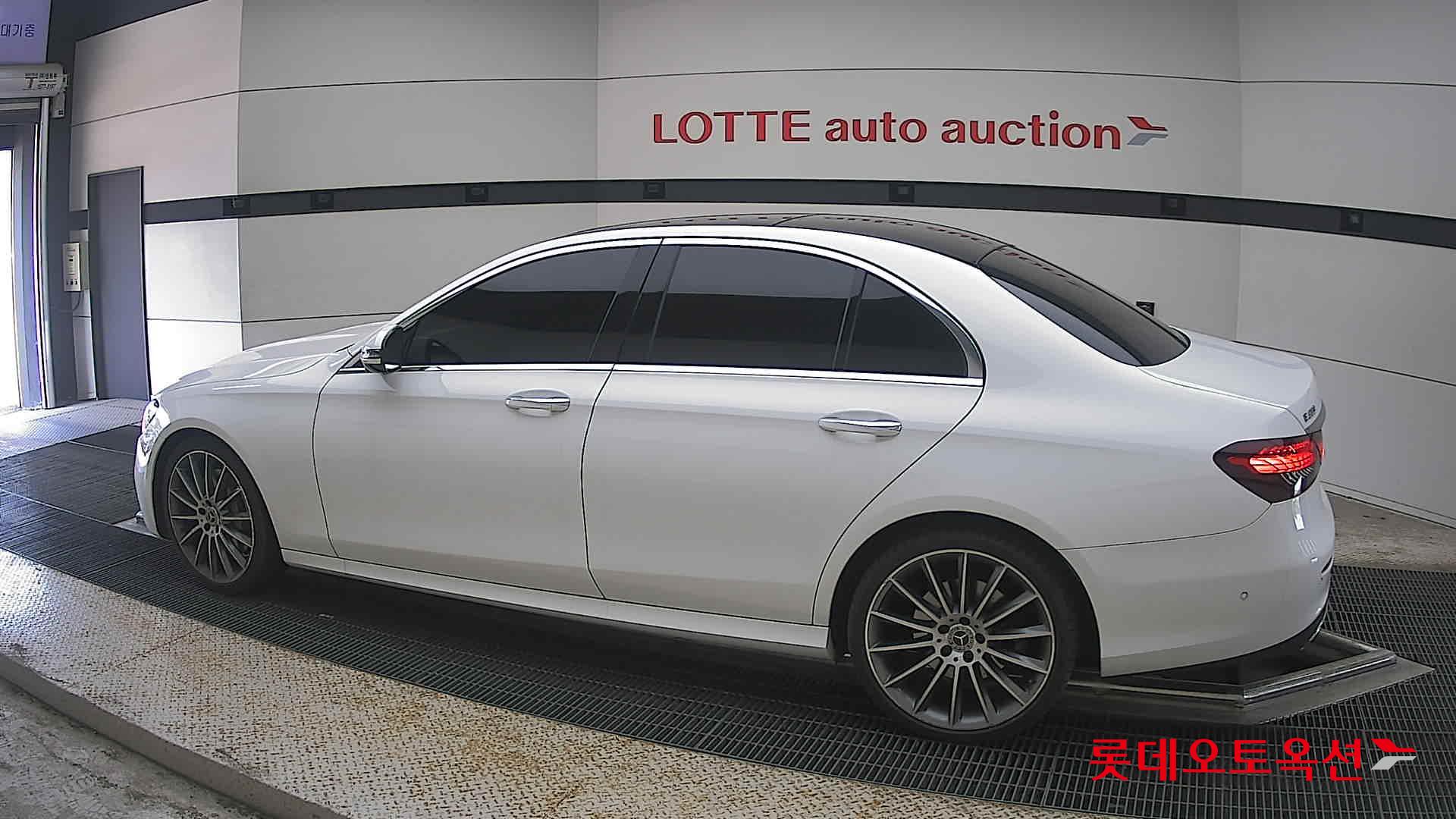 2022 - mercedes-benz e350