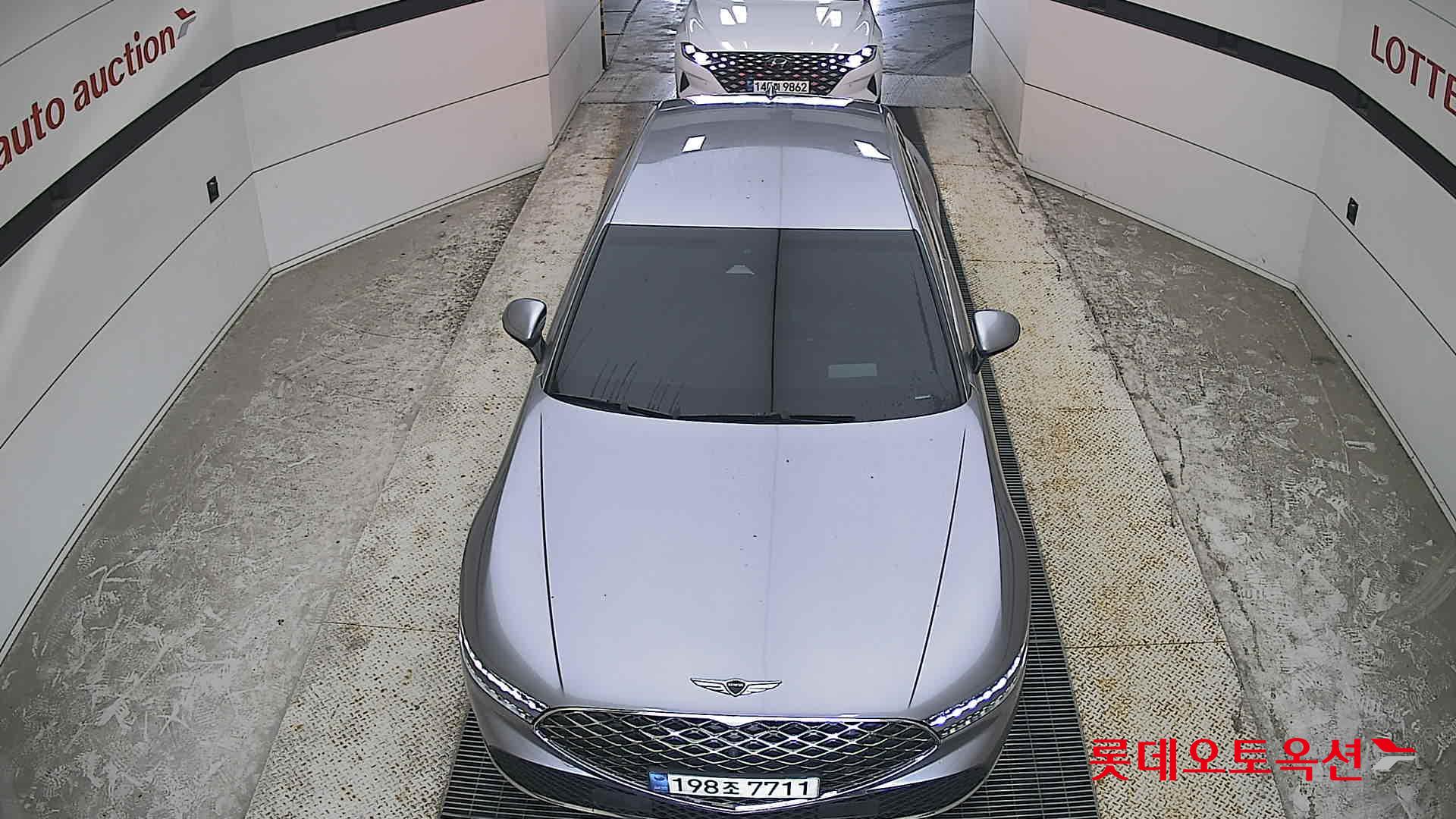 2023 - genesis g90