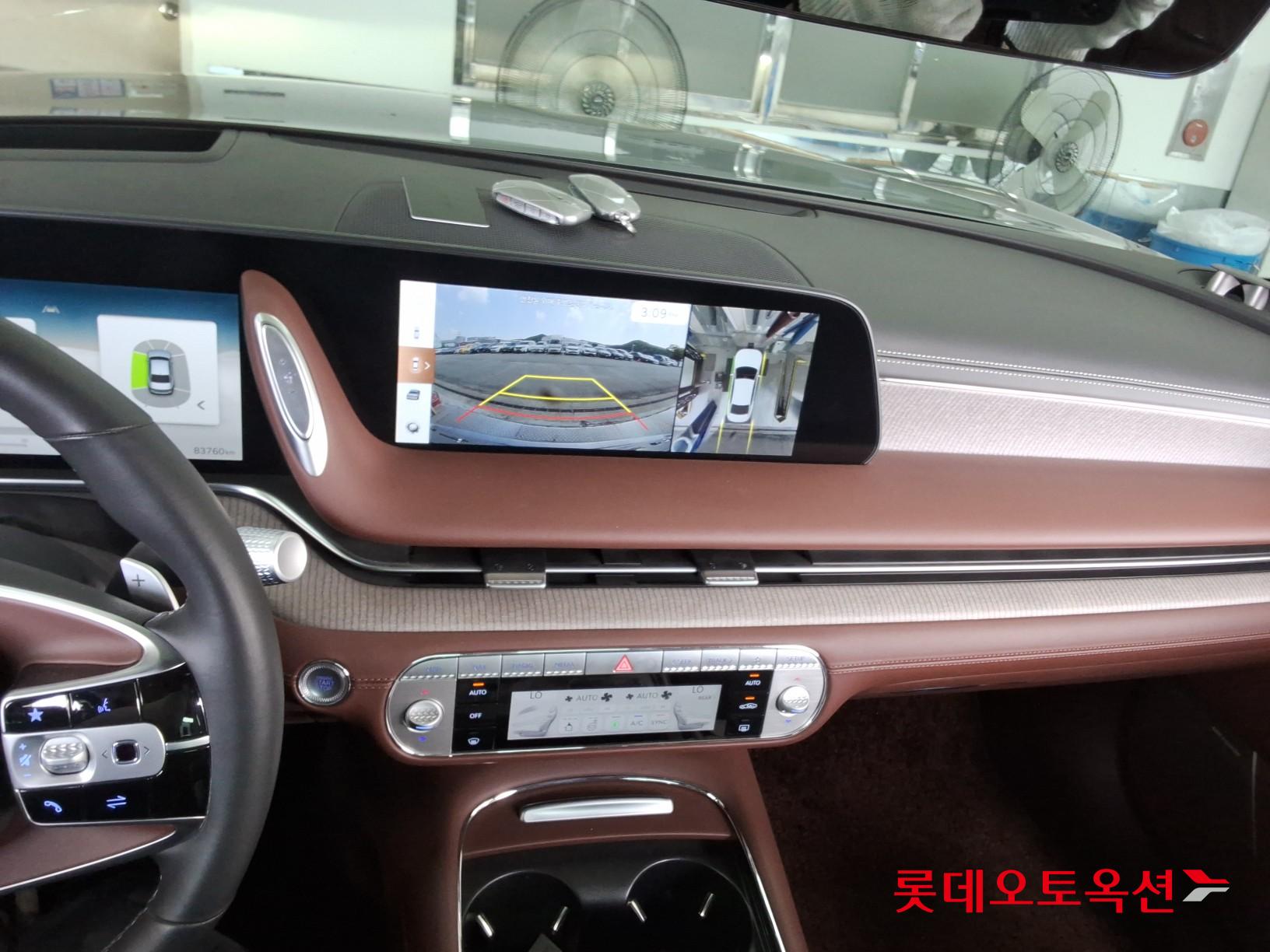 2023 - genesis g90
