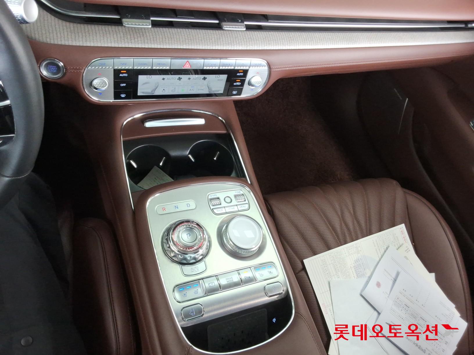 2023 - genesis g90