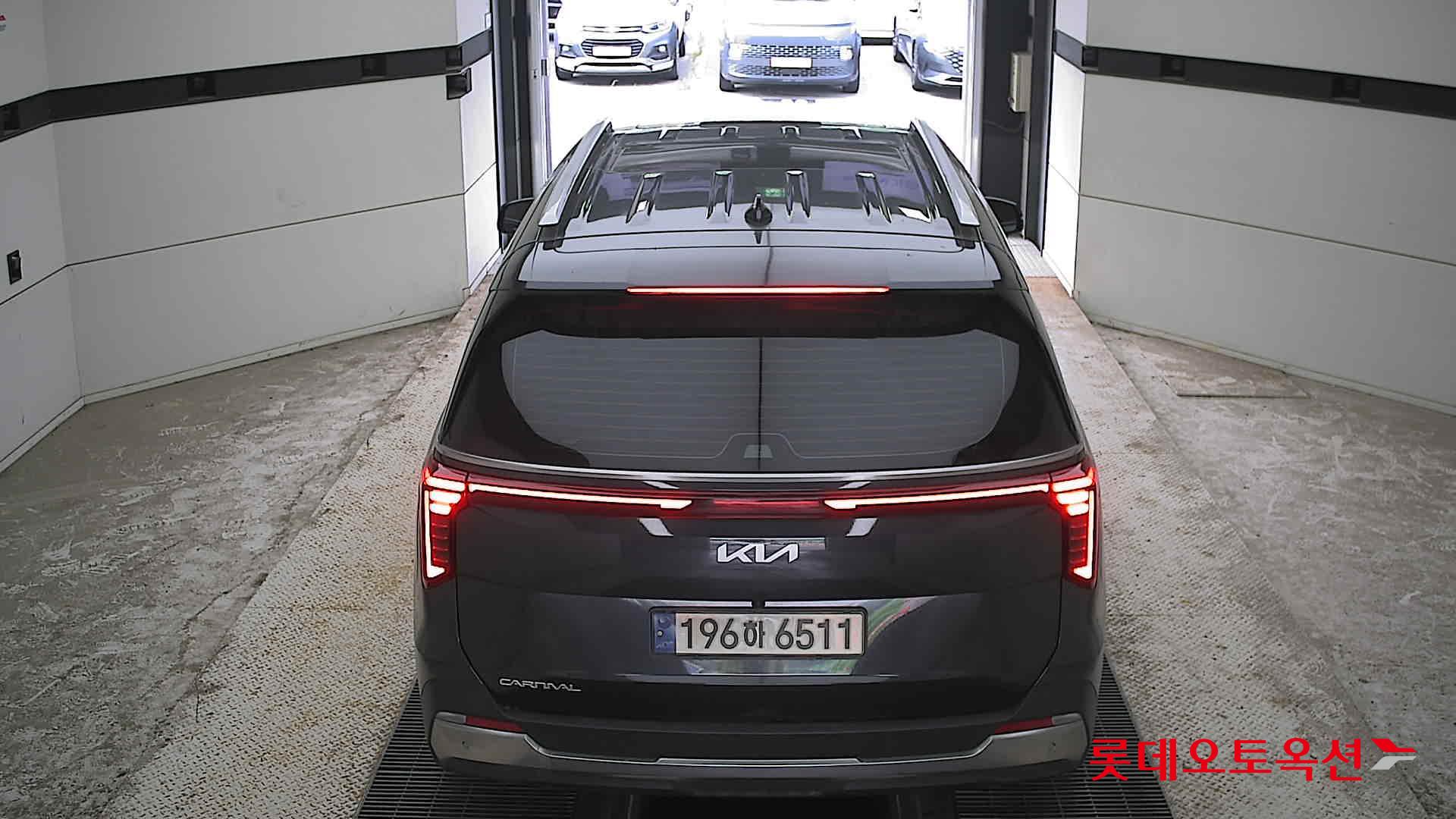 2024 - kia carnival