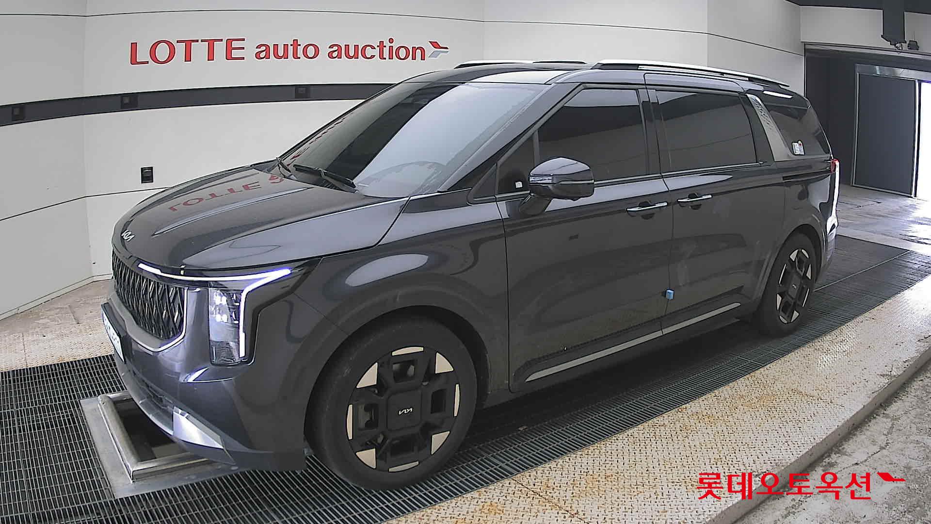 2024 - kia carnival