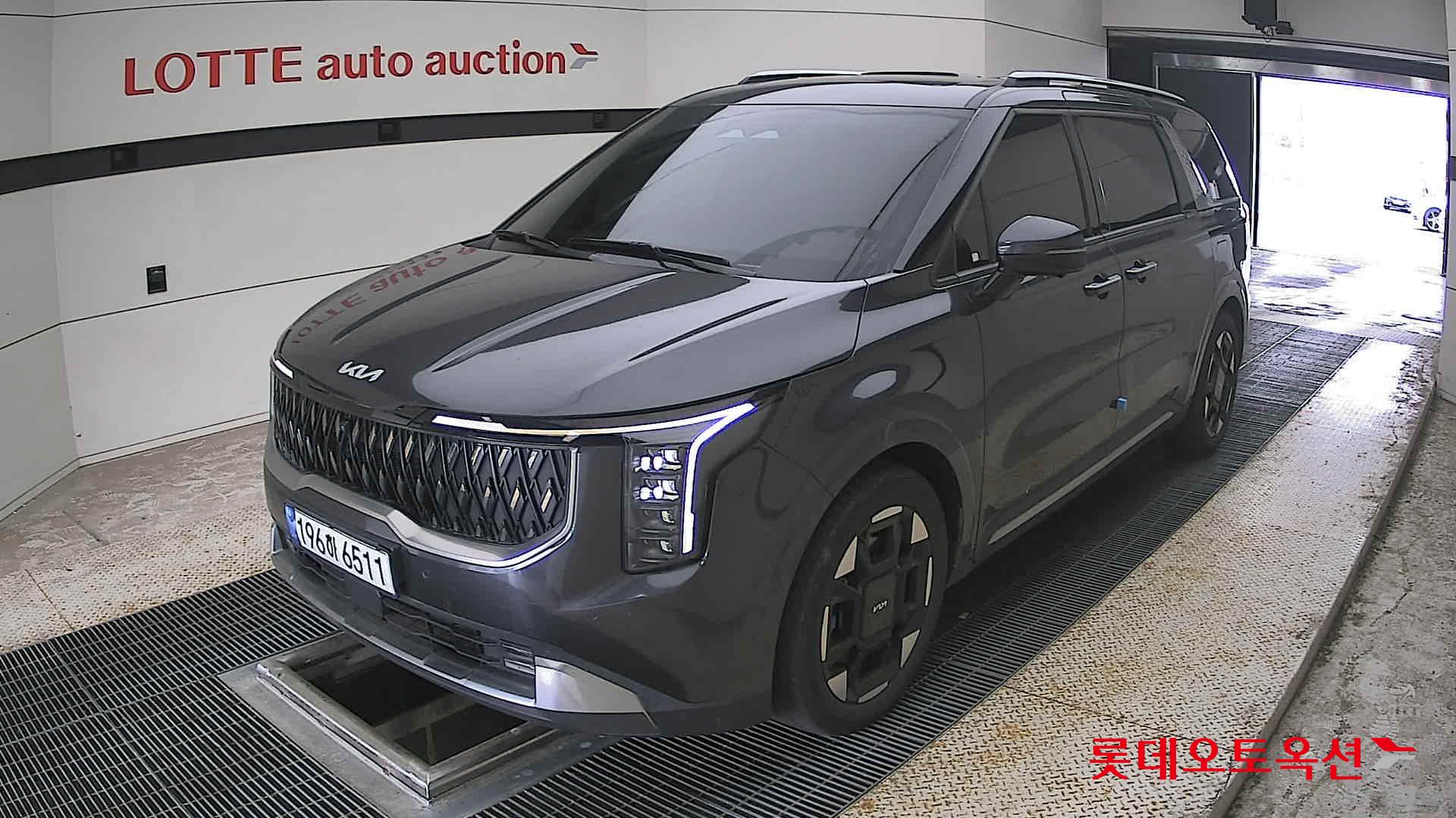 2024 - kia carnival