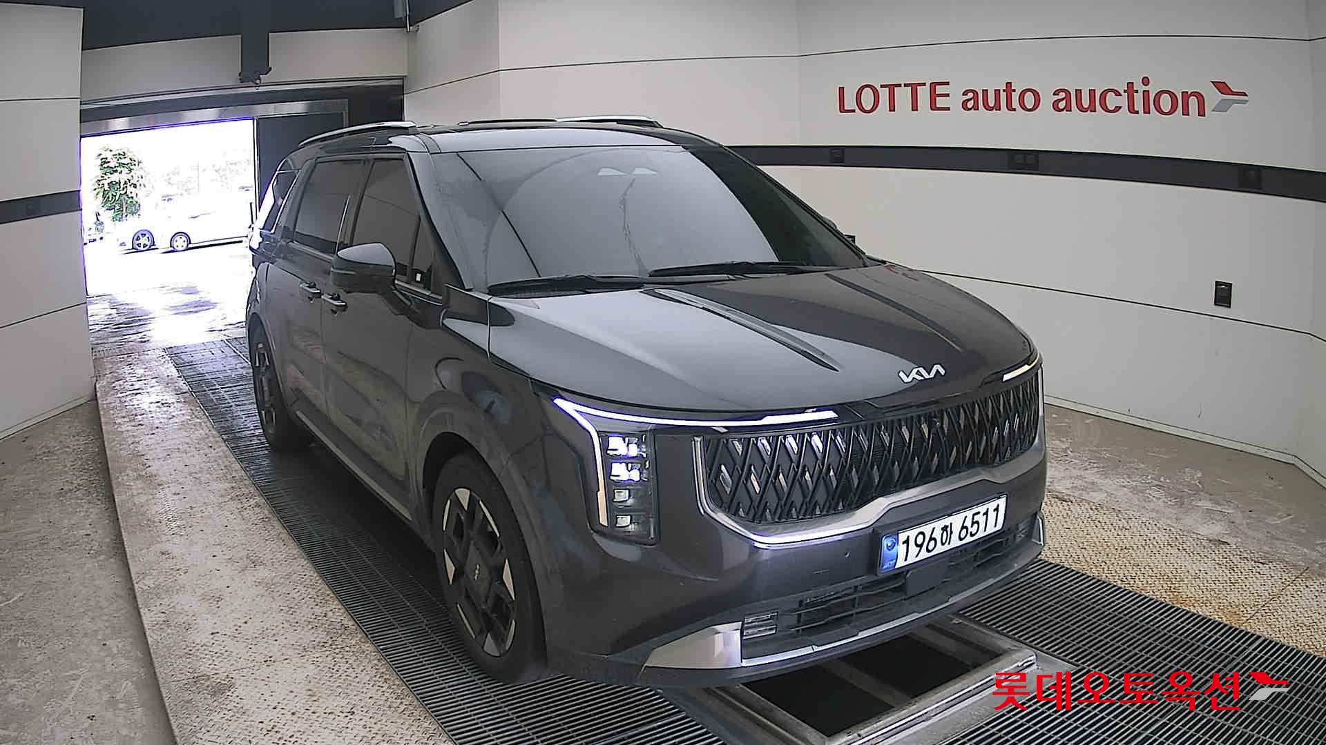 2024 - kia carnival