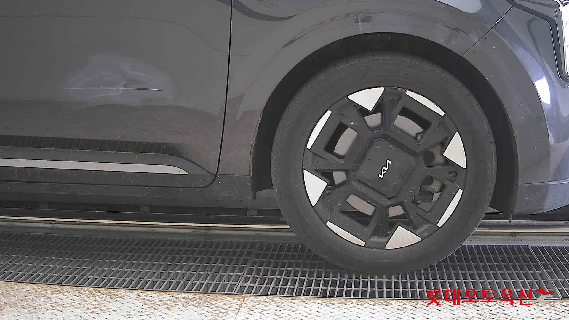 2024 - kia carnival