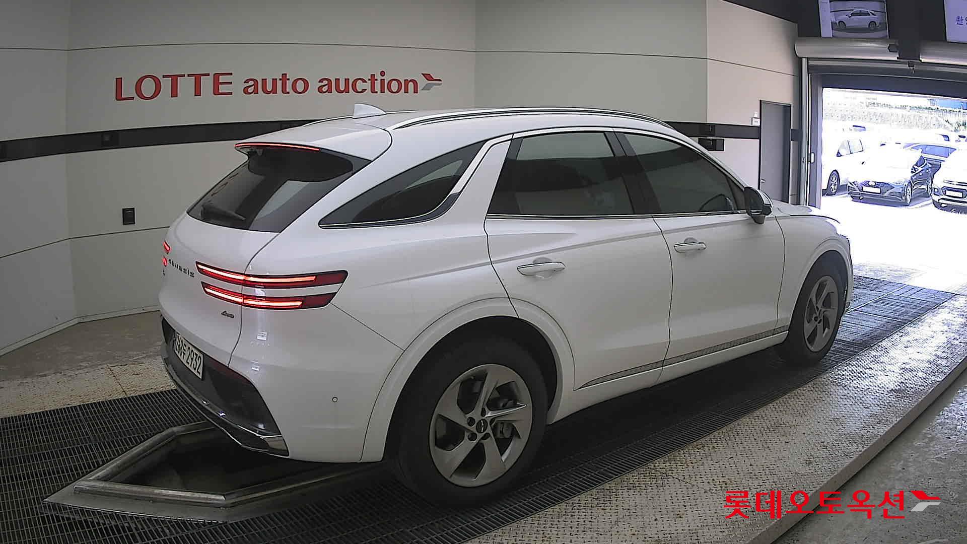 2025 - genesis gv70