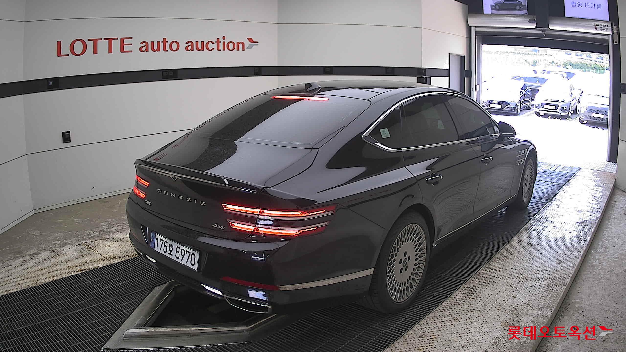 2023 - genesis g80