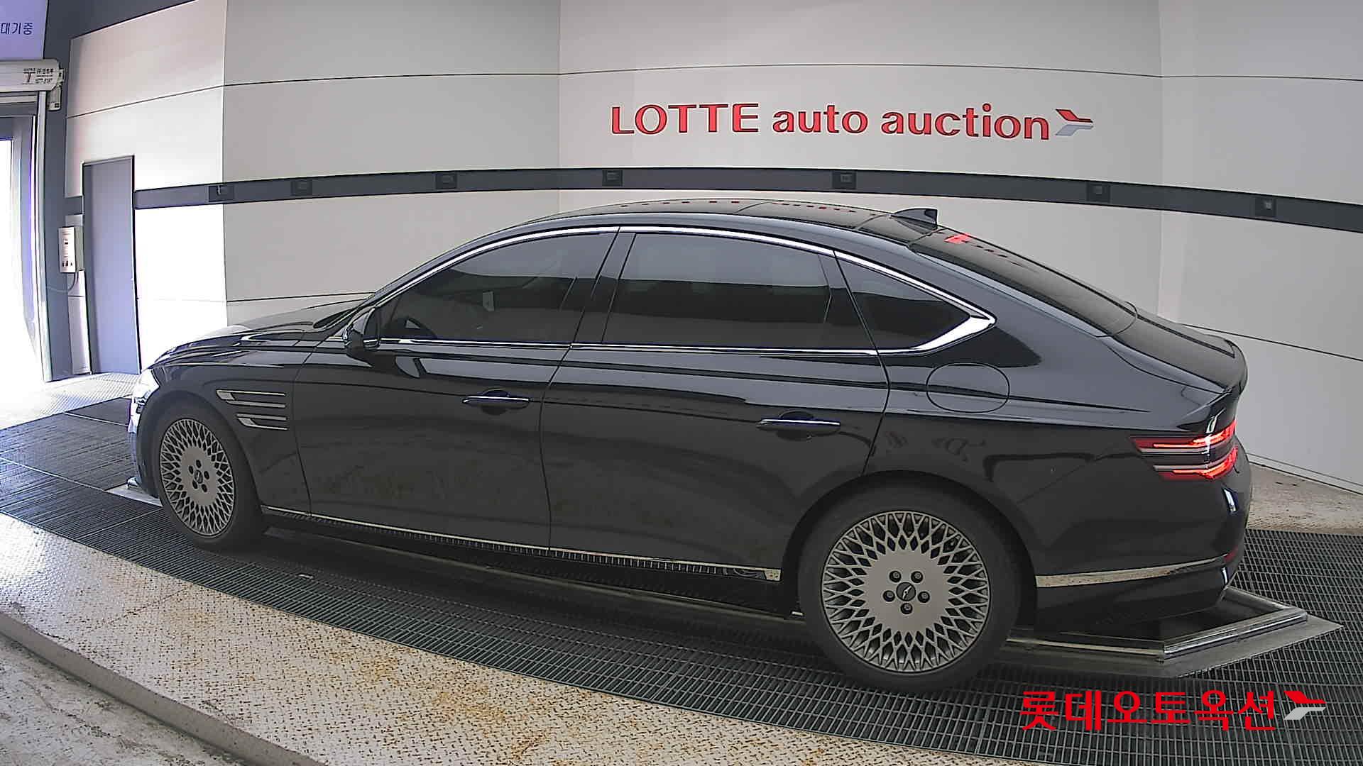 2023 - genesis g80