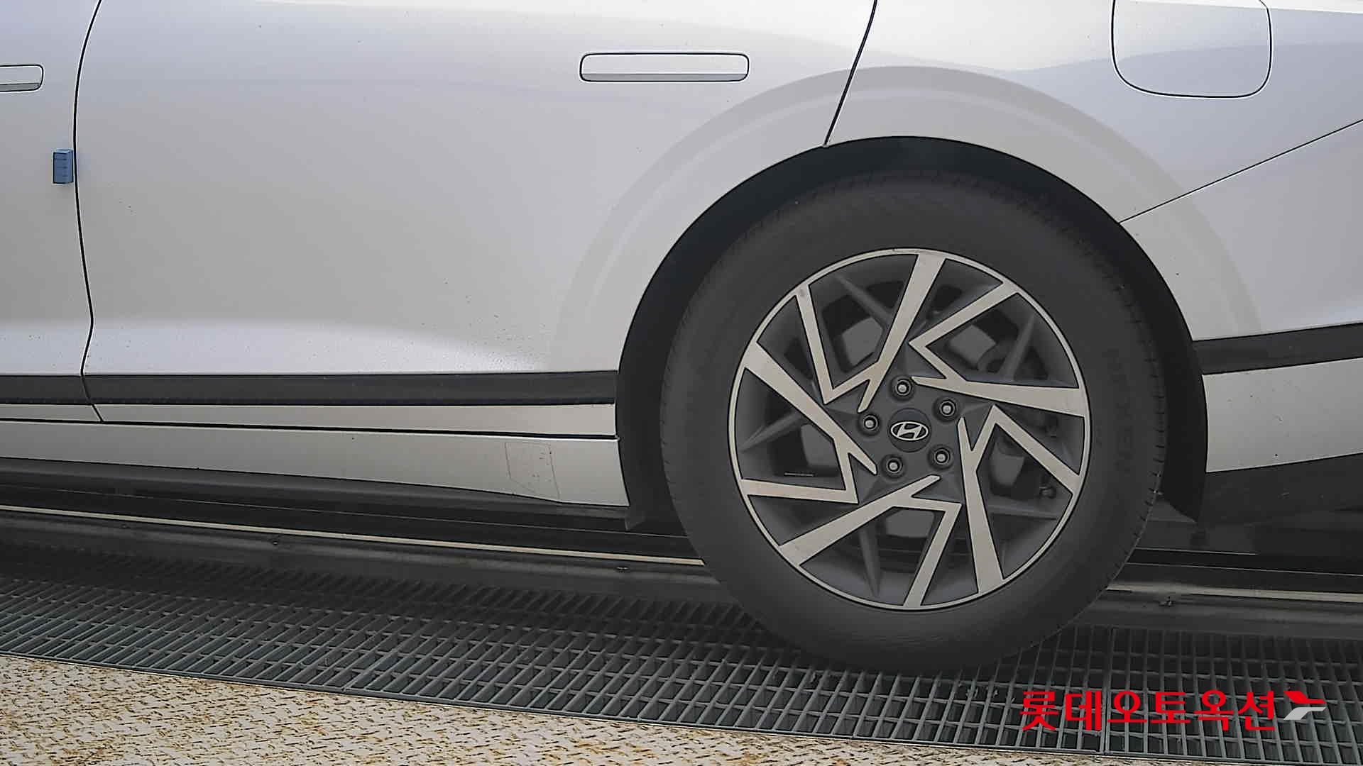 2023 - hyundai grandeur