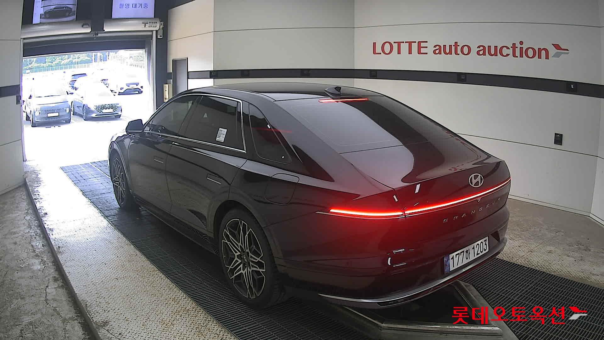 2023 - hyundai grandeur