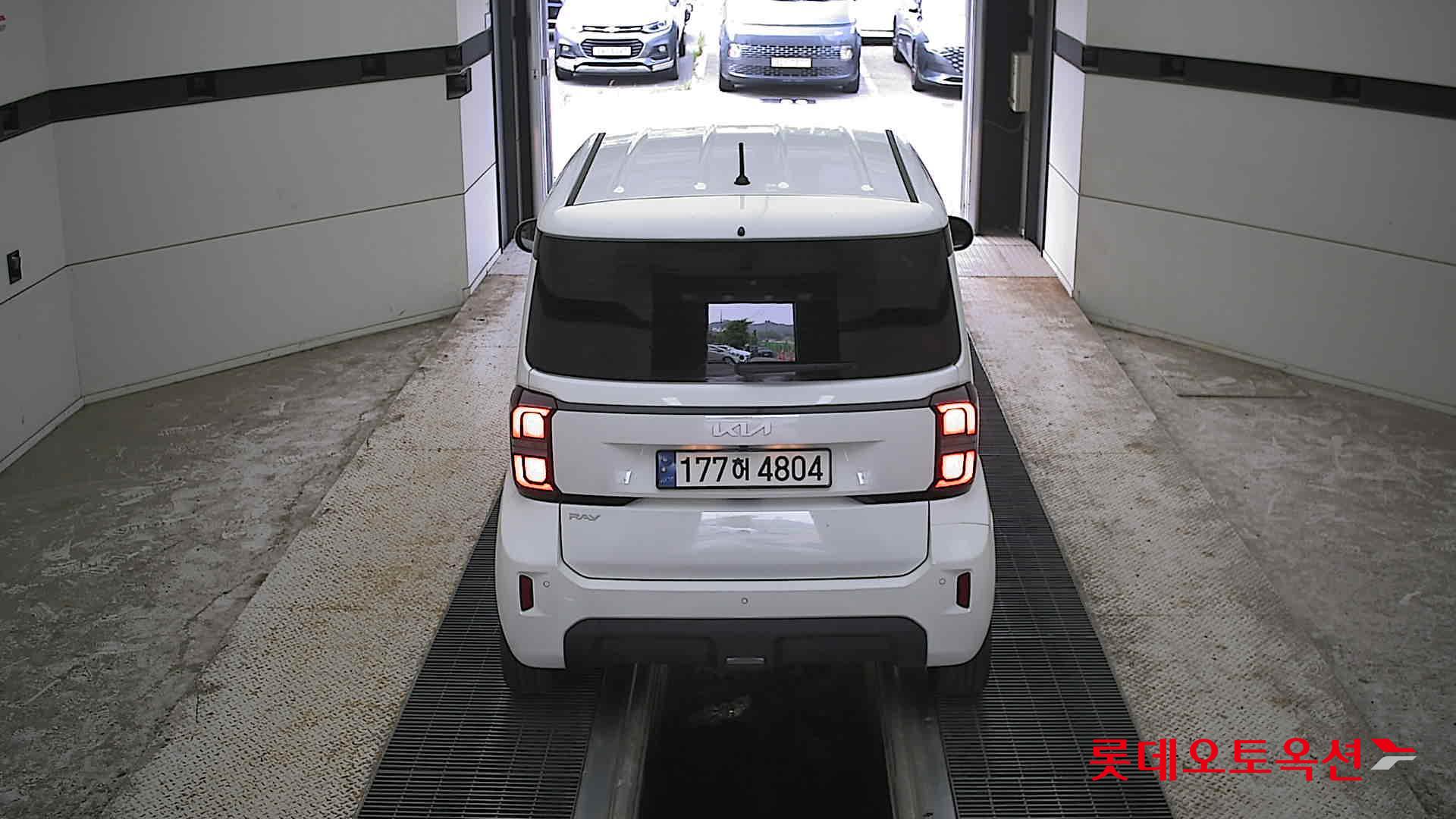2023 - kia ray