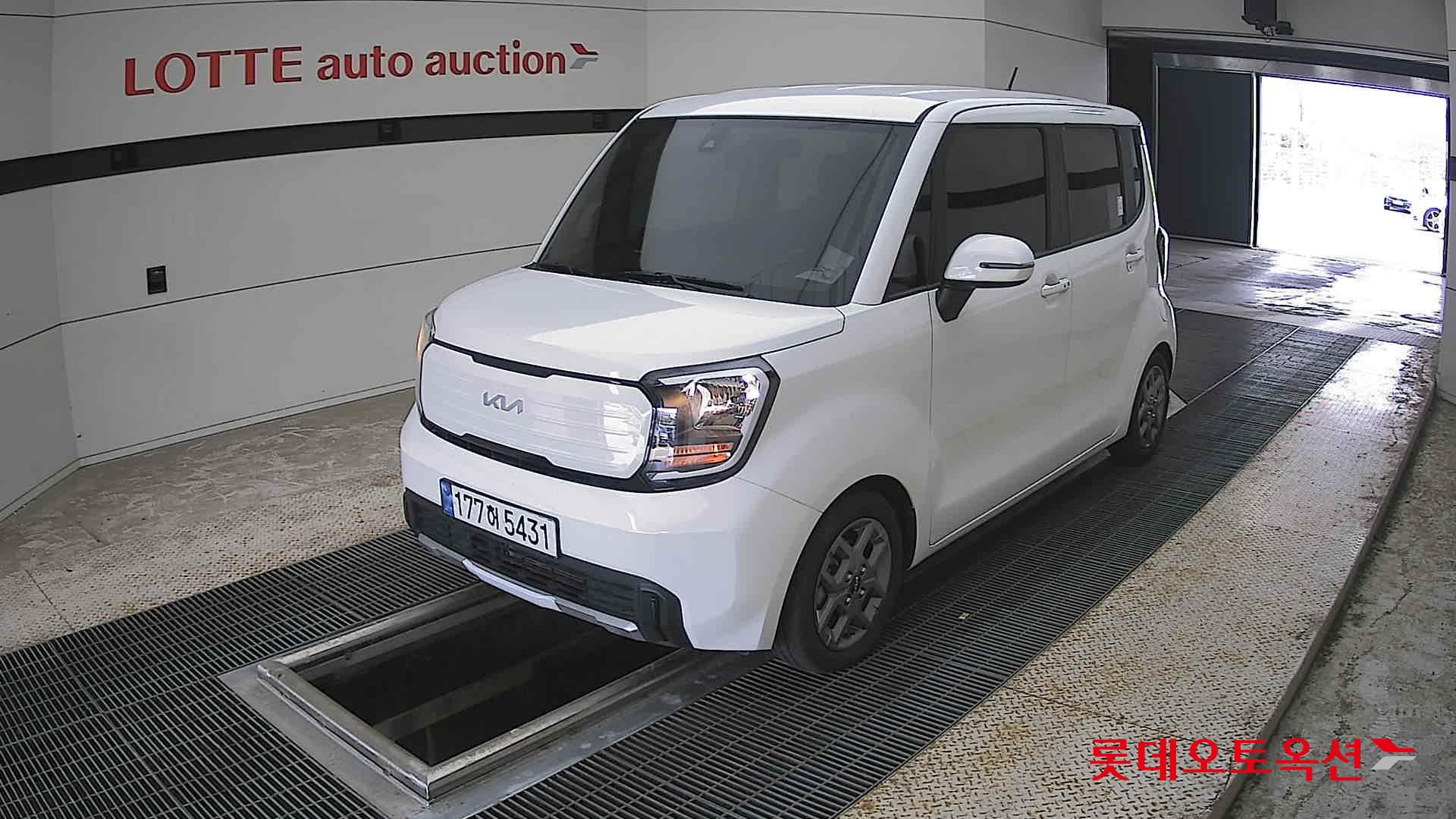 2023 - kia ray