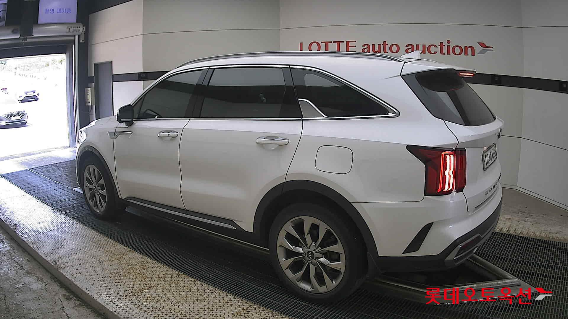 2021 - kia sorento