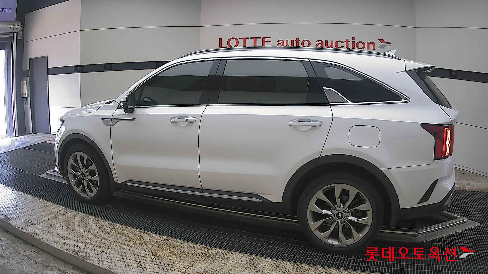 2021 - kia sorento
