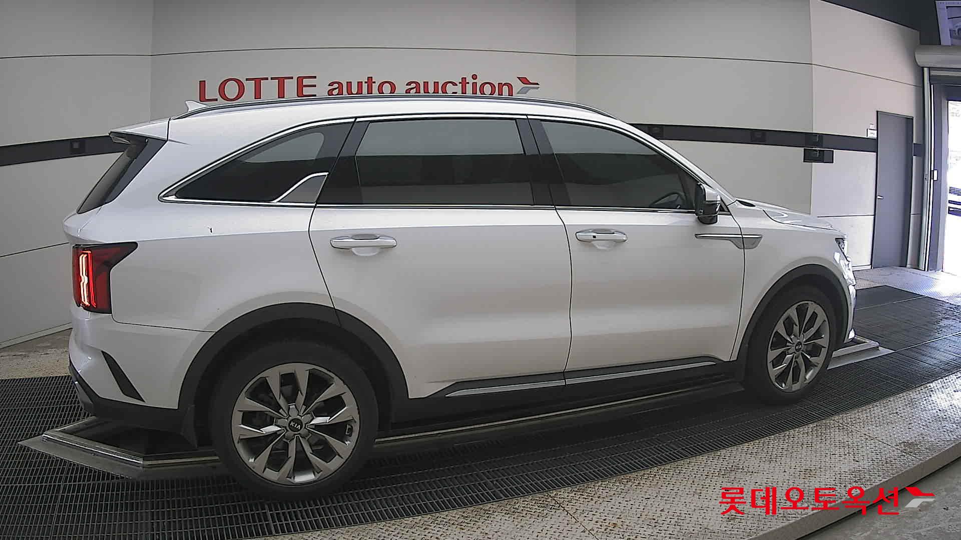 2021 - kia sorento