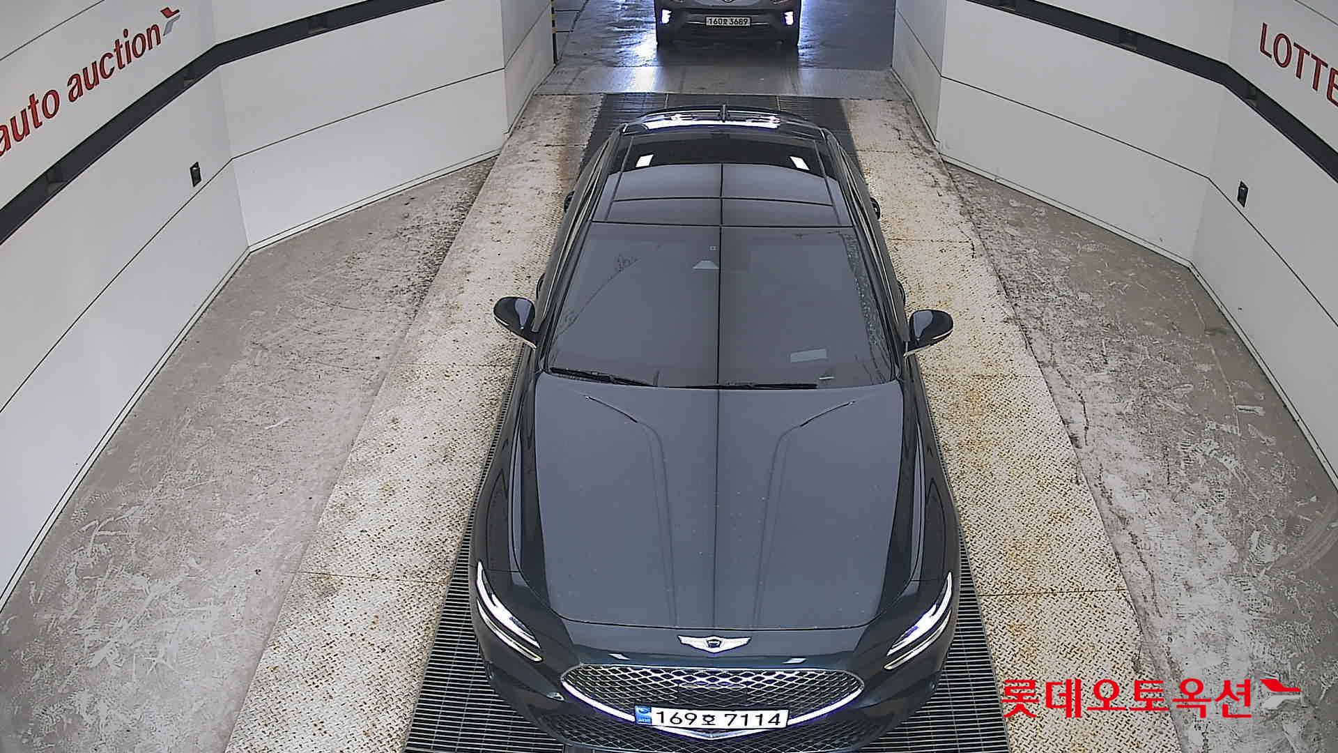 2022 - genesis g70