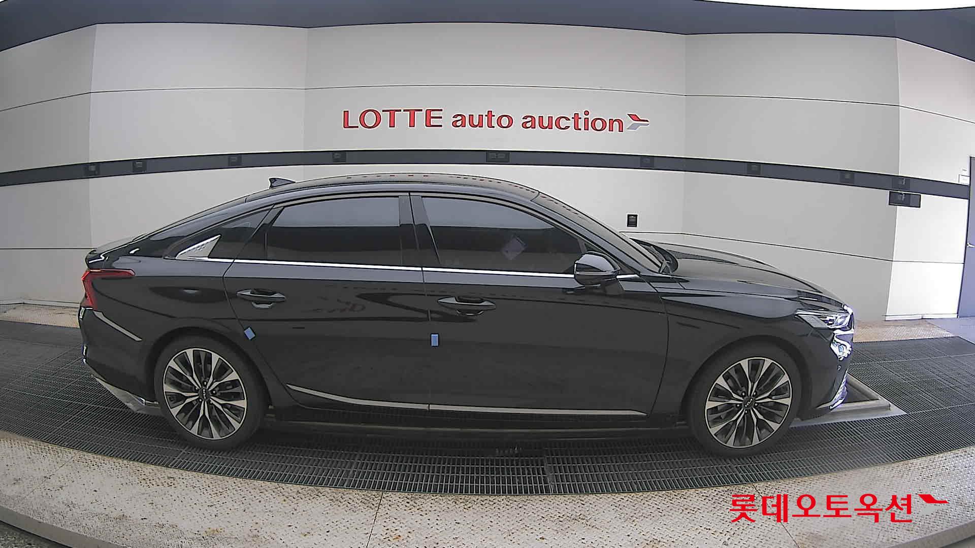 2023 - kia k8