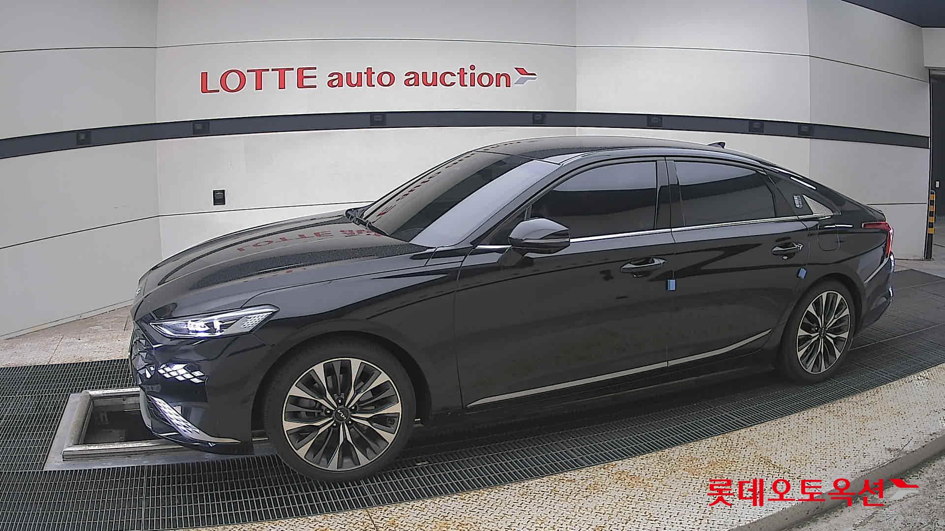 2023 - kia k8