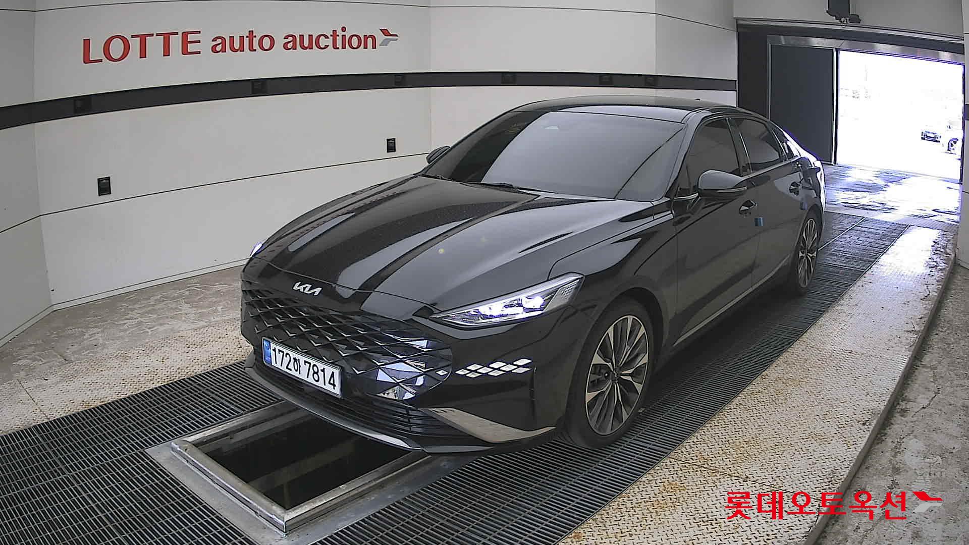 2023 - kia k8