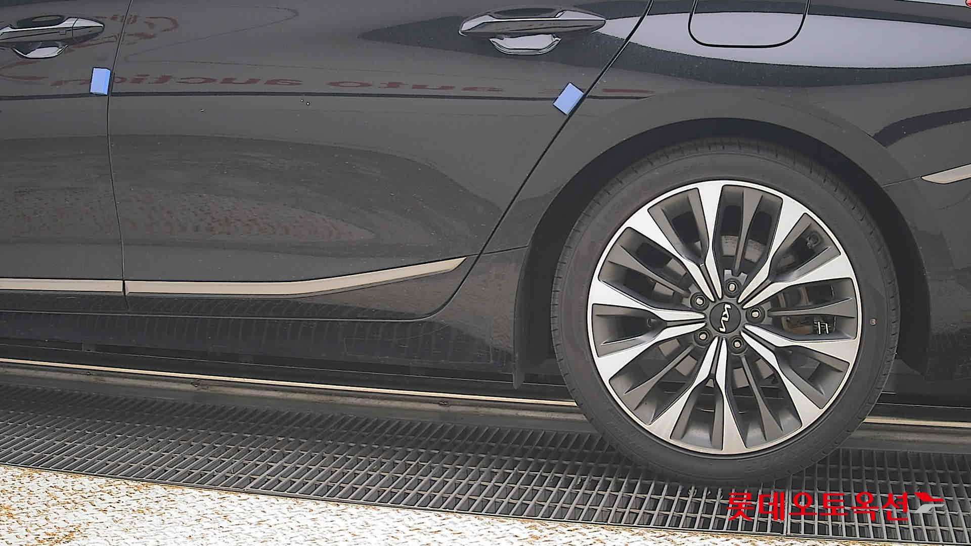 2023 - kia k8
