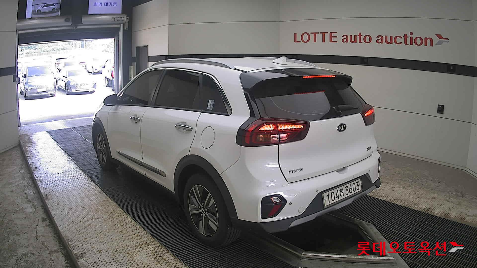 2020 - kia niro