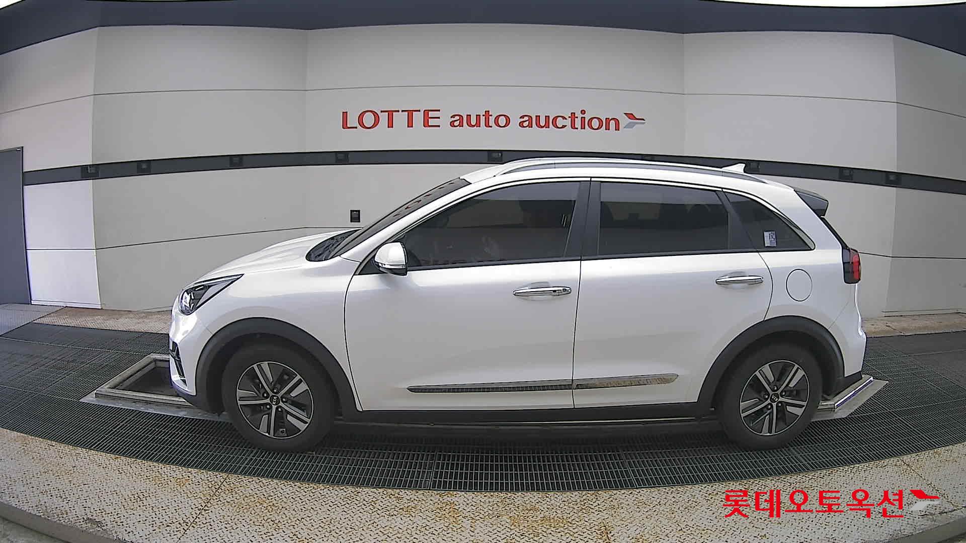 2020 - kia niro