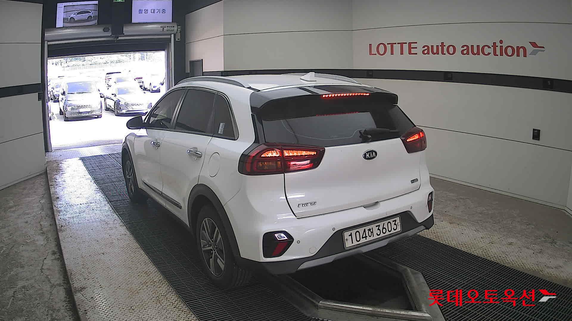 2020 - kia niro