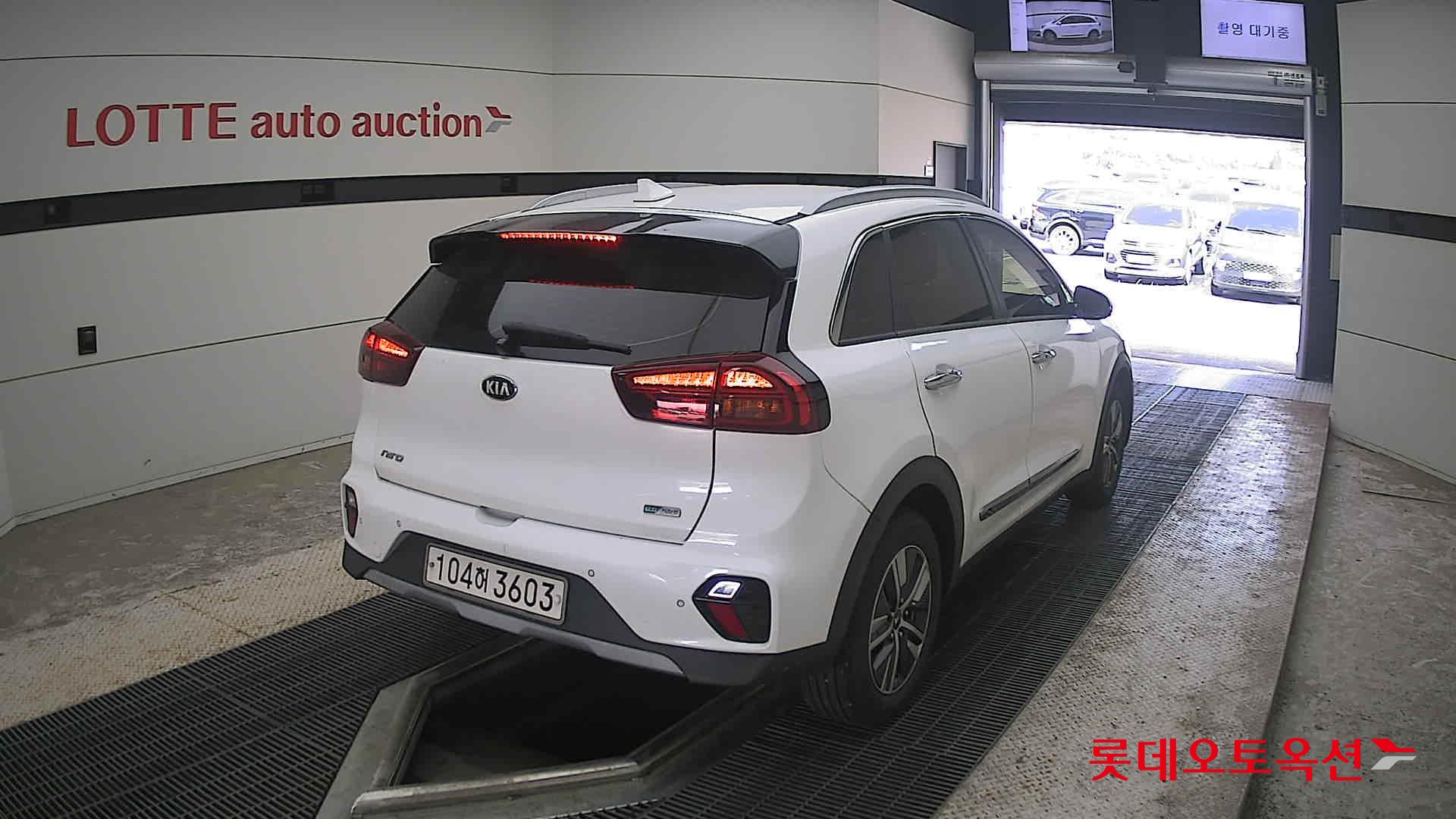 2020 - kia niro
