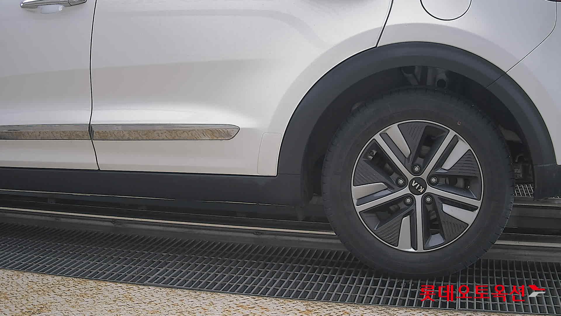 2020 - kia niro