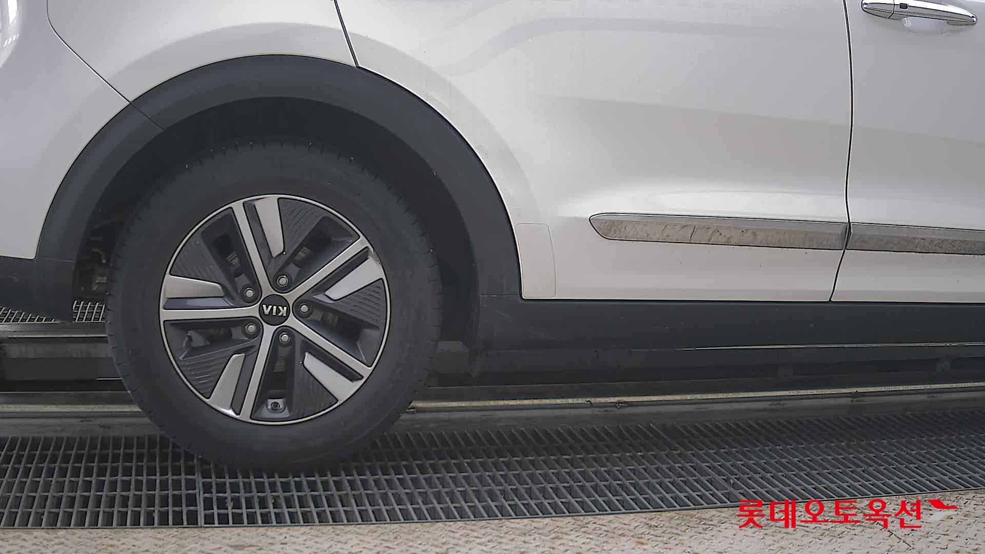 2020 - kia niro