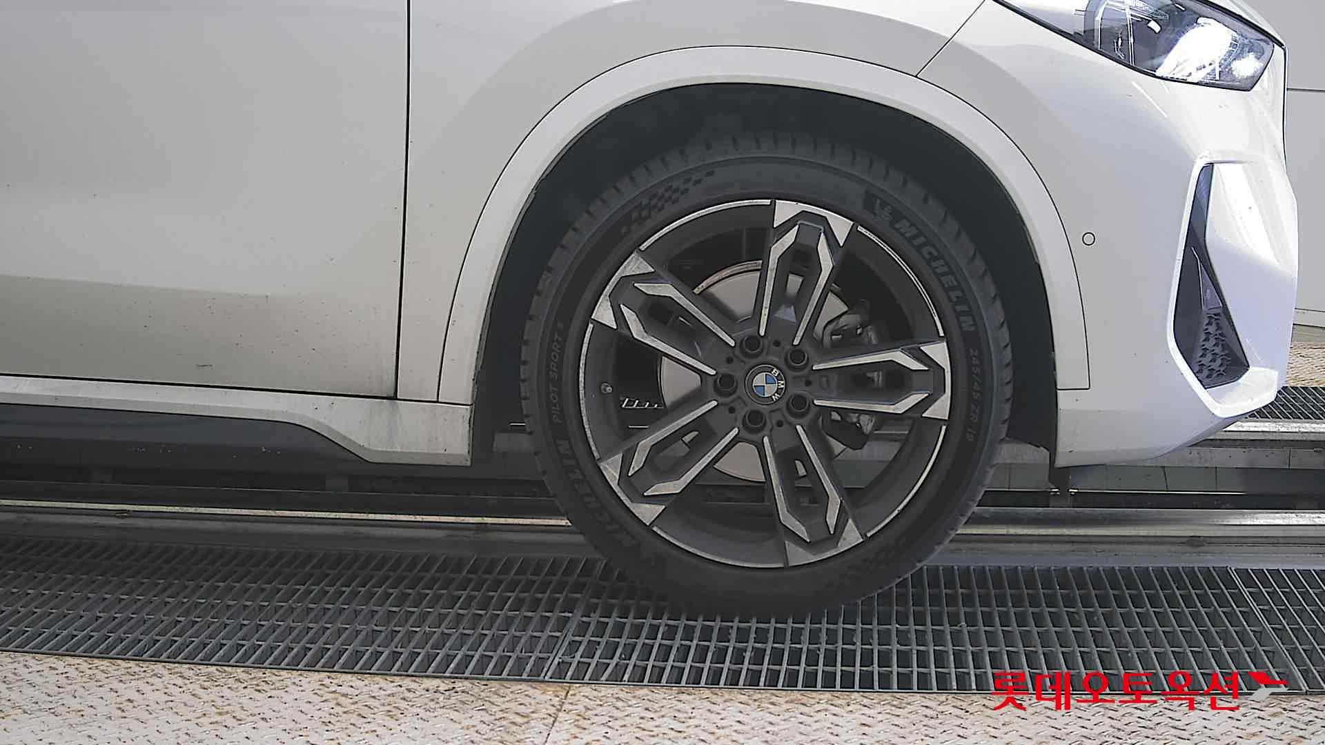 2025 - bmw x1