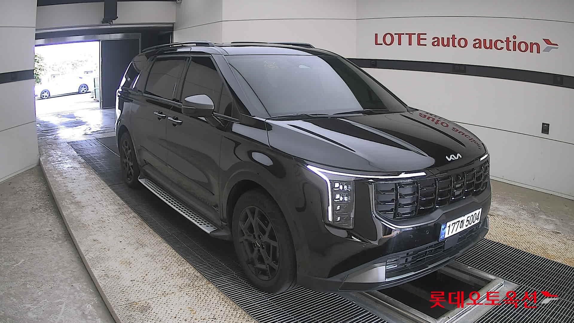 2025 - kia carnival
