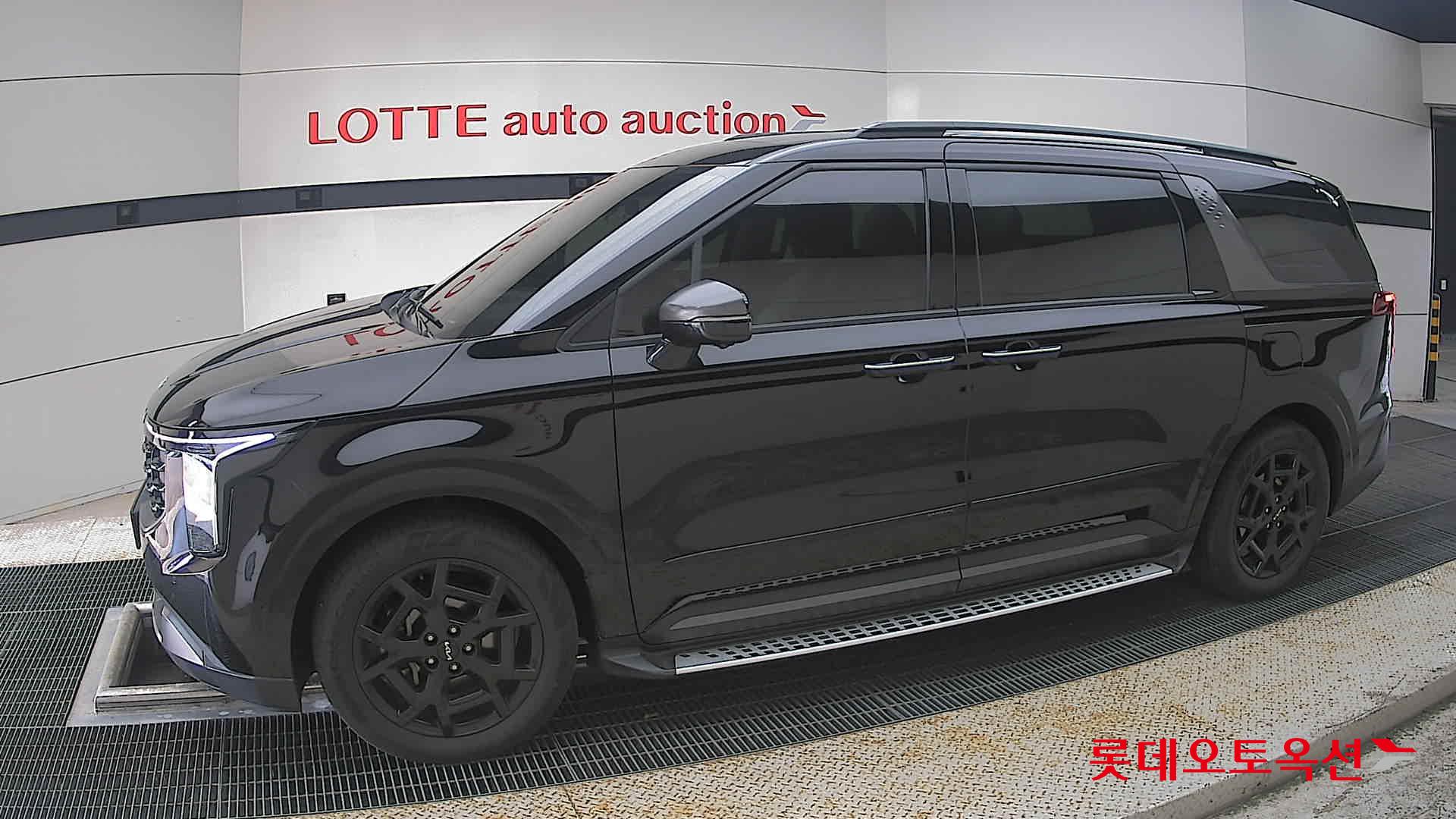 2025 - kia carnival