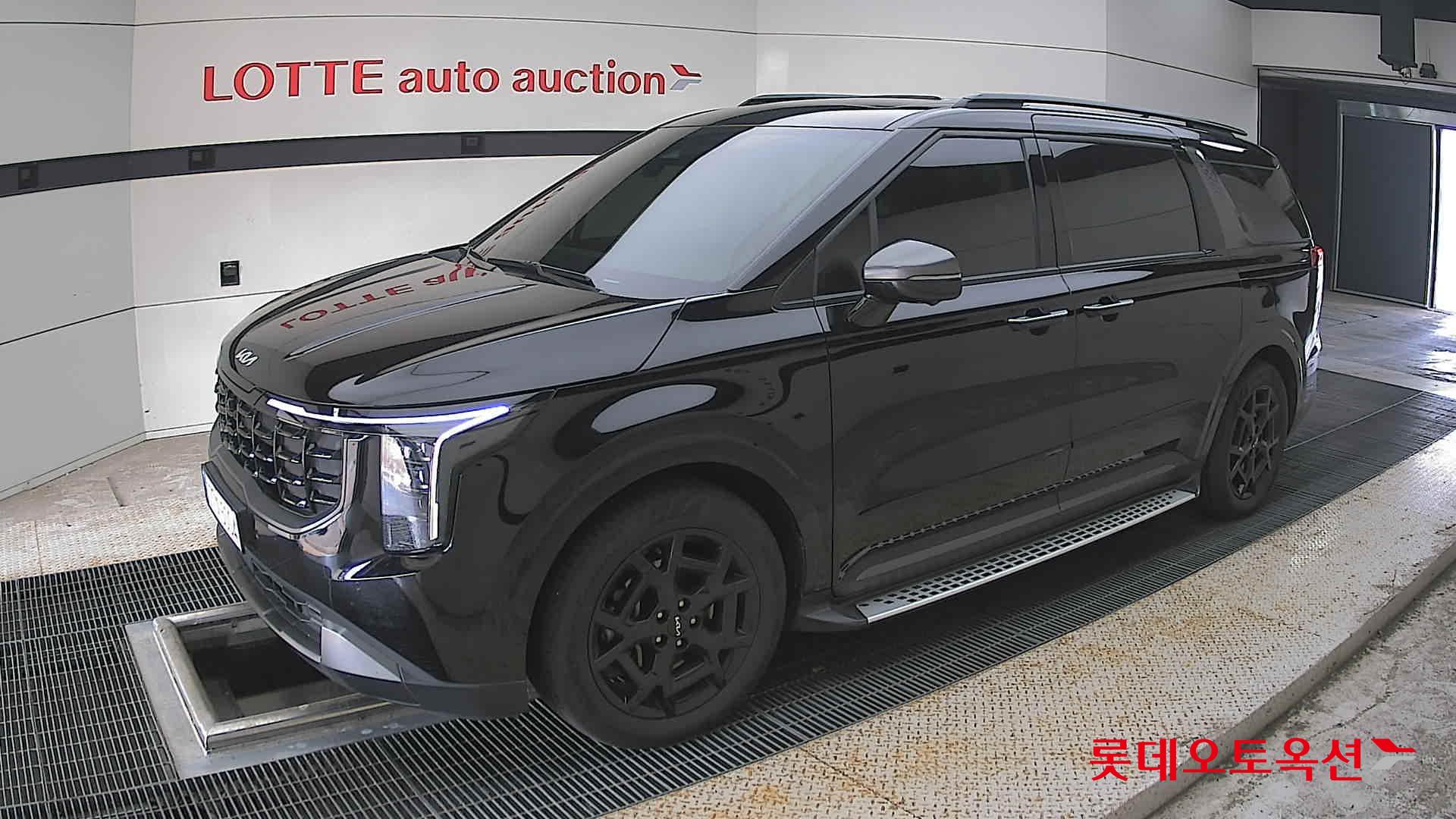 2025 - kia carnival